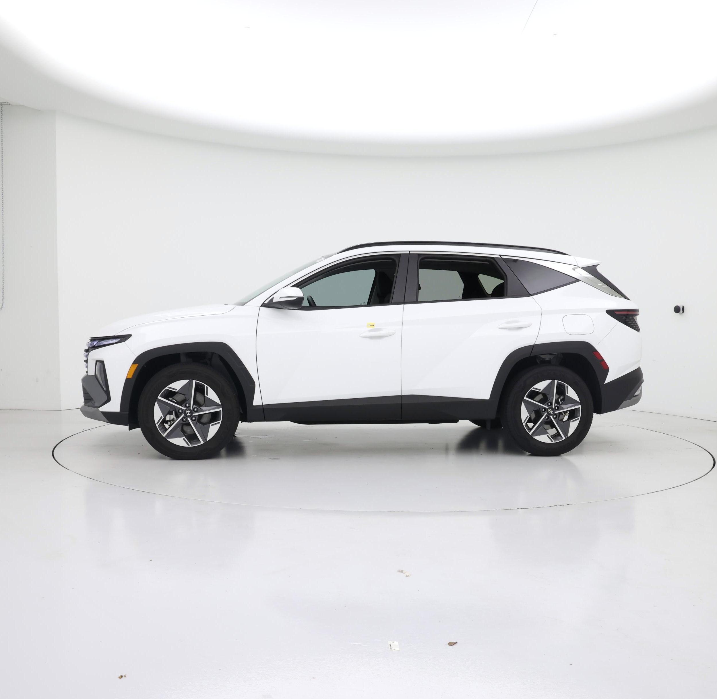 Thumbnail: 2025 Hyundai Tucson - 3