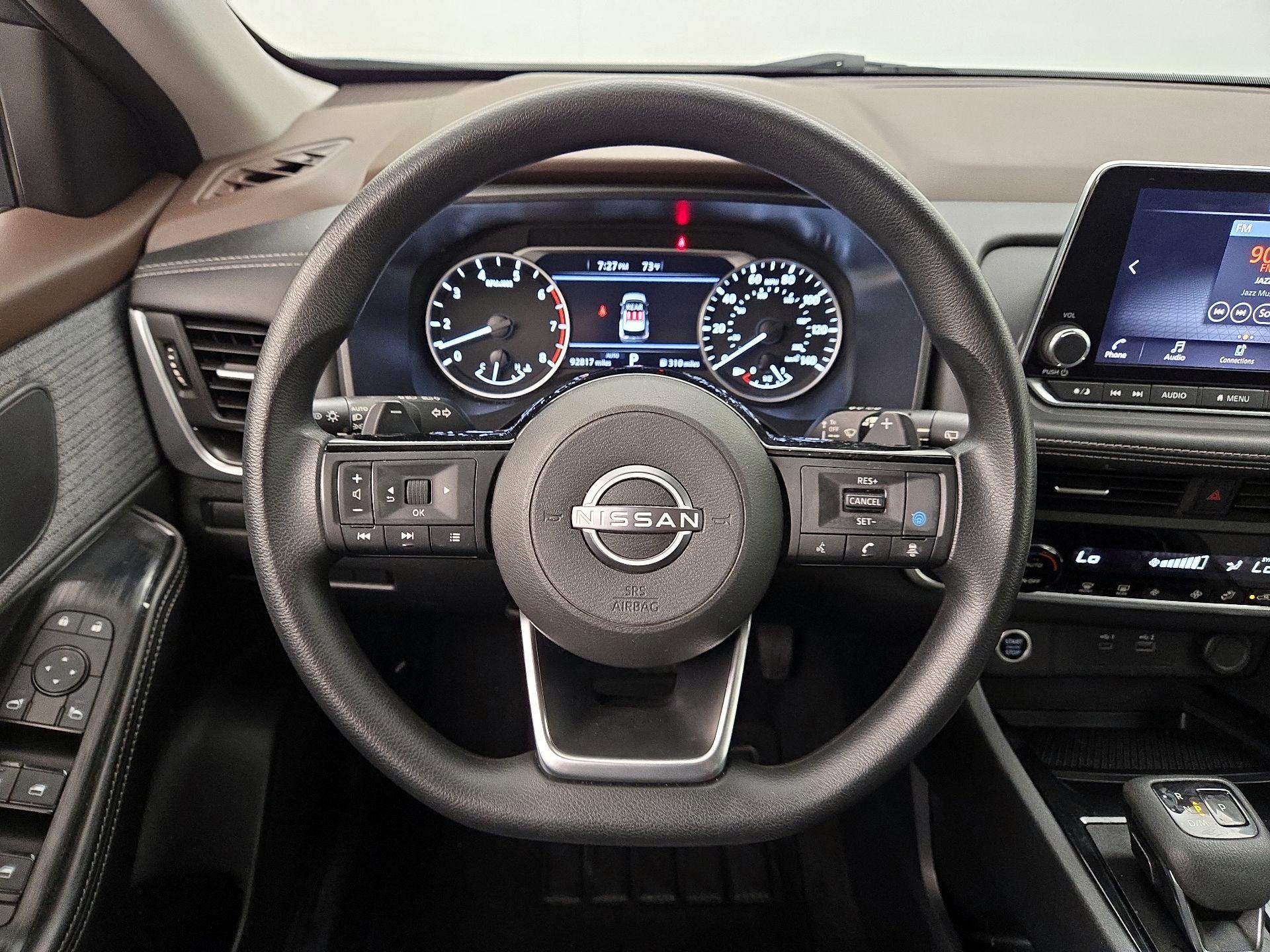 Thumbnail: 2023 Nissan Rogue - 10
