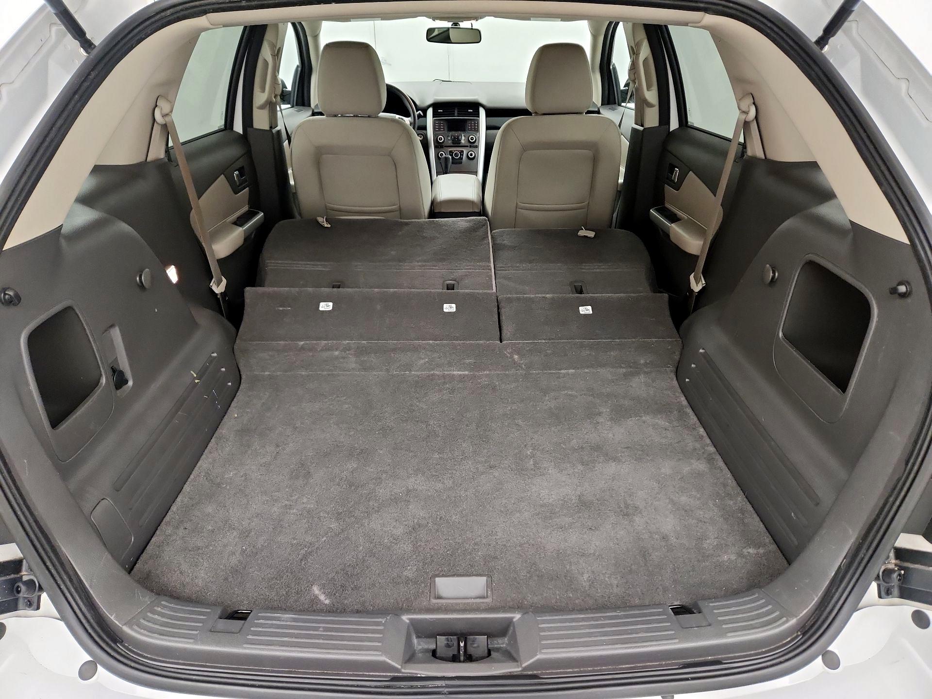 Thumbnail: 2014 Ford Edge - 18