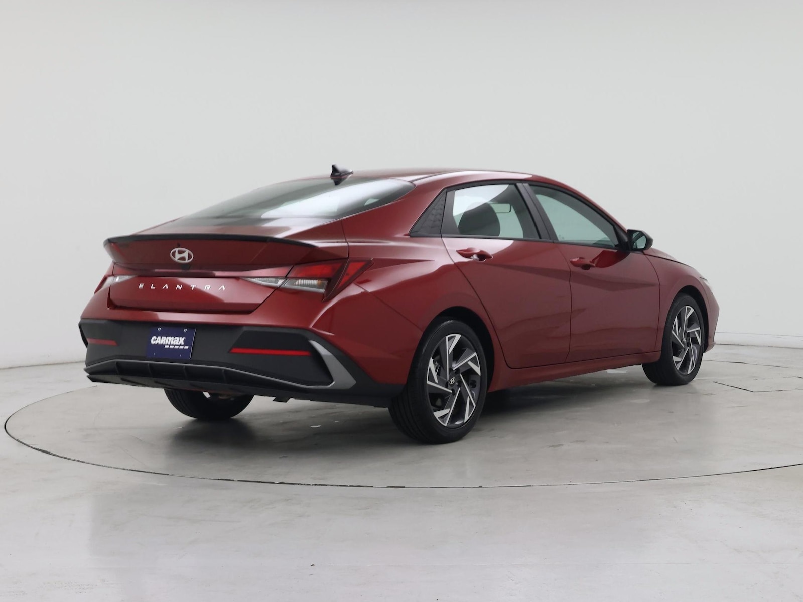 2025 Hyundai Elantra SEL - Photo 9