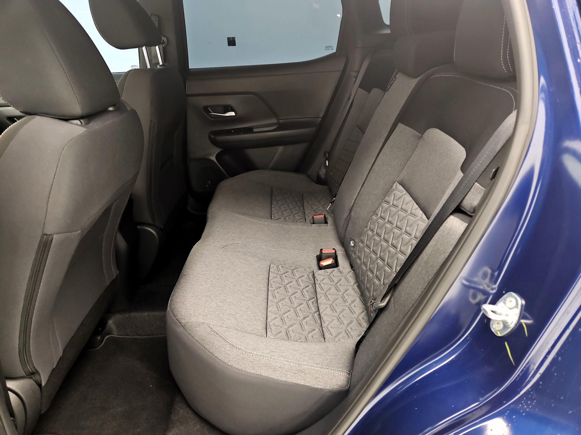 Thumbnail: 2026 Nissan Kicks - 19