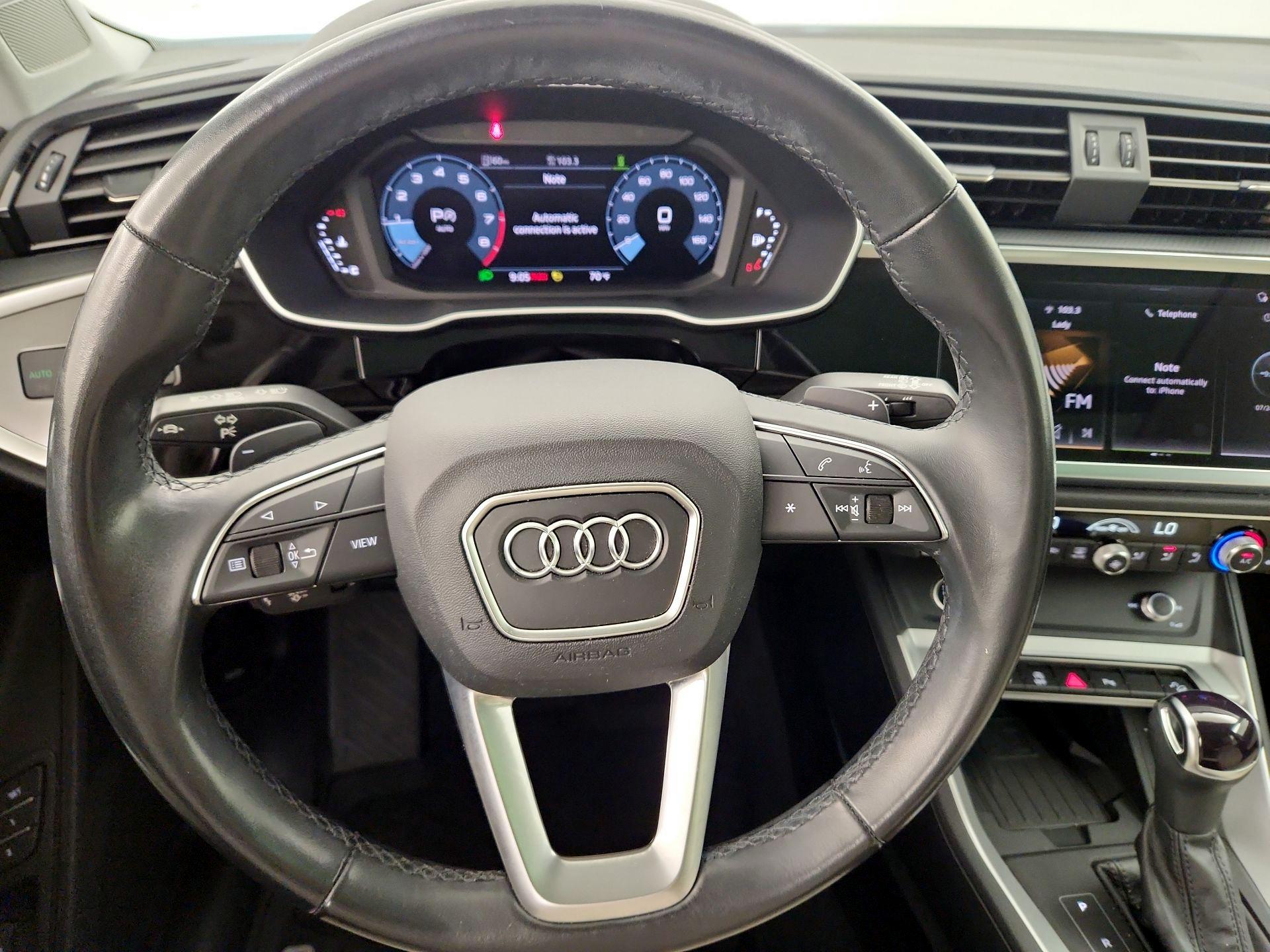 Thumbnail: 2024 Audi Q3 - 10