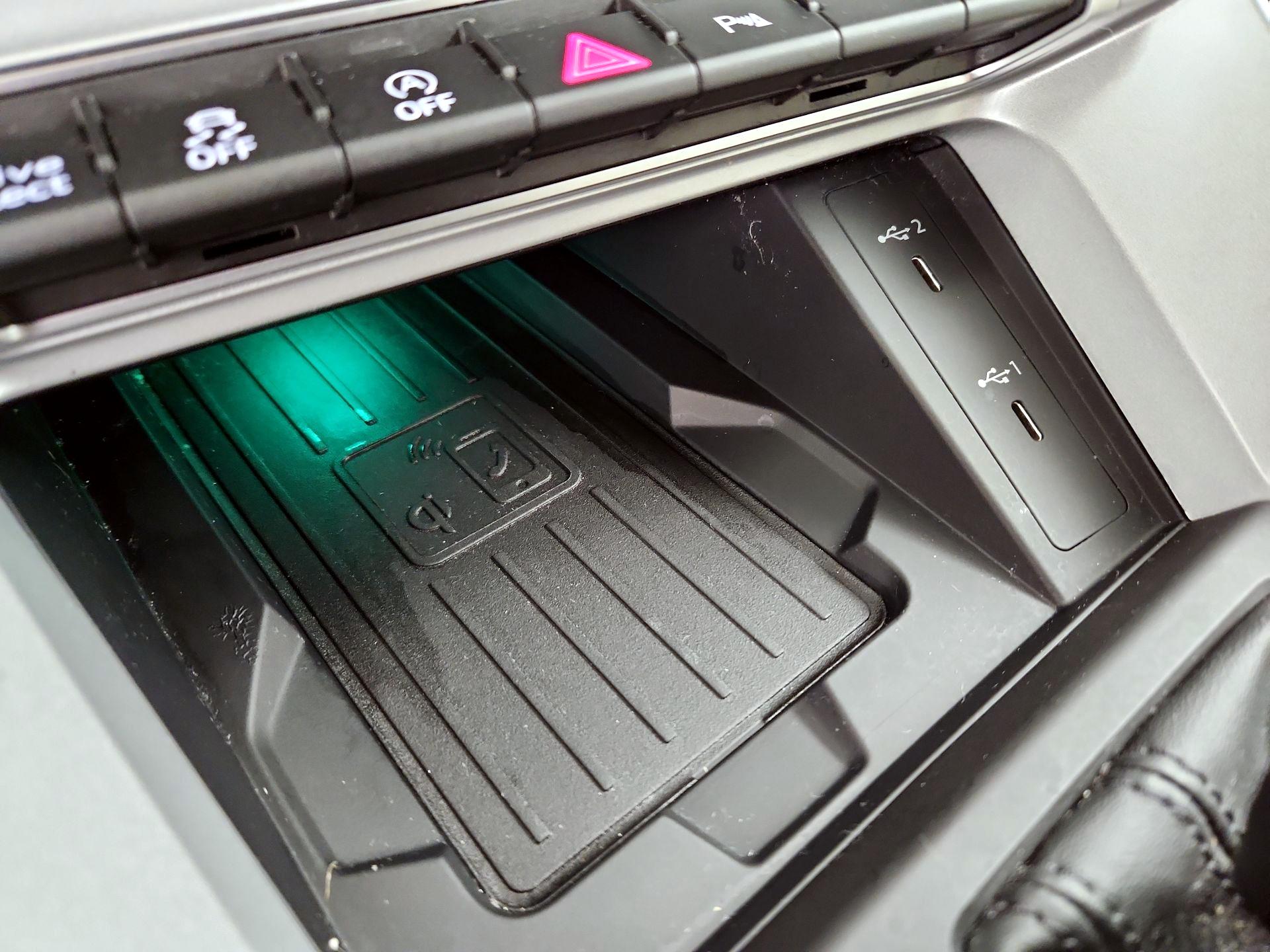 Thumbnail: 2024 Audi Q3 - 18