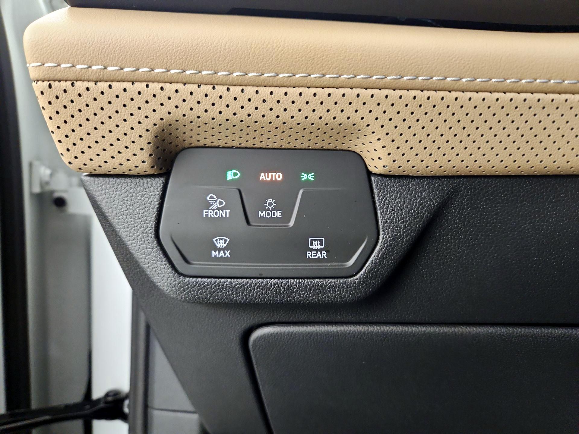 Thumbnail: 2024 Volkswagen Atlas - 13