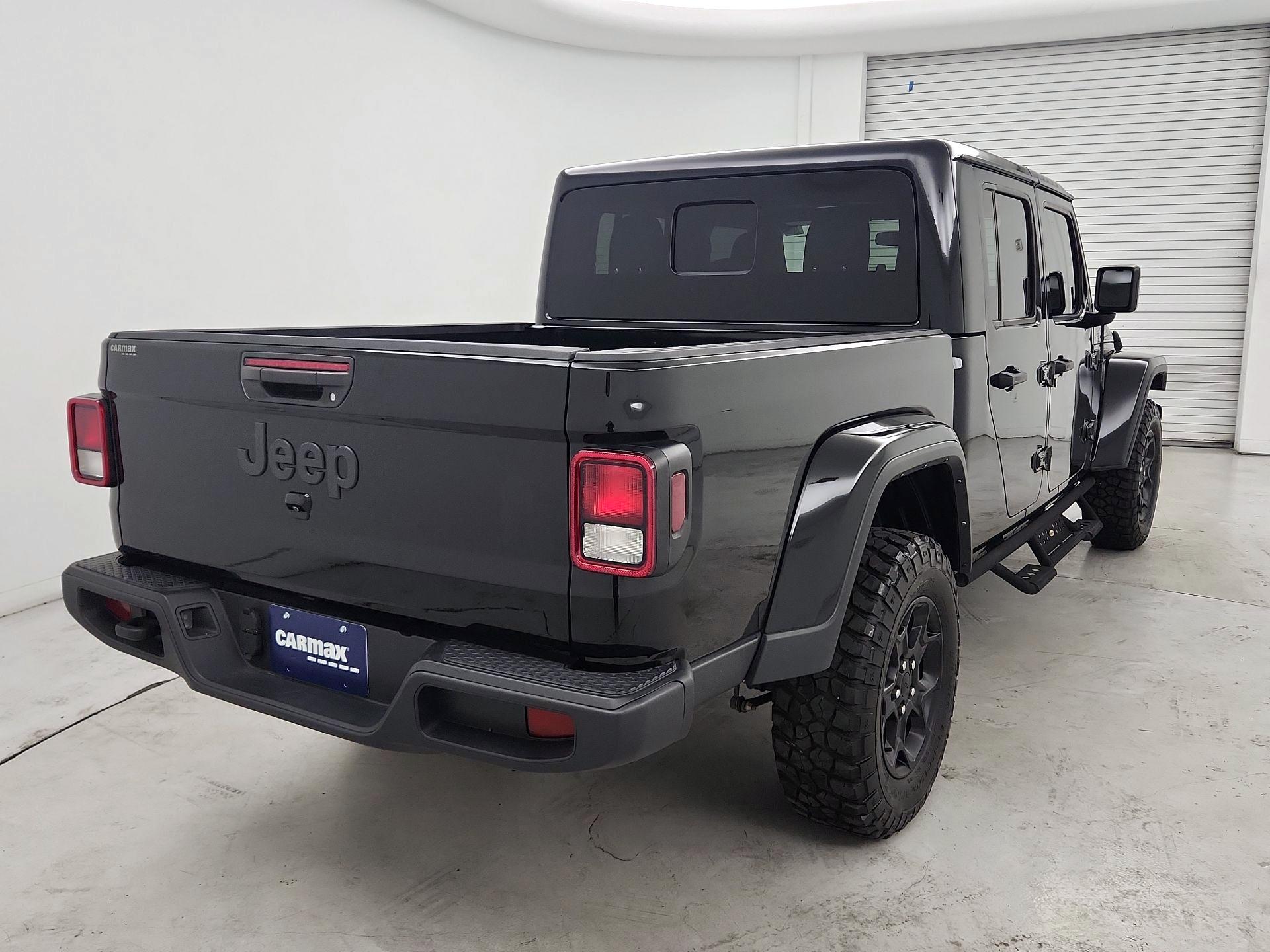 Thumbnail: 2023 Jeep Gladiator - 5