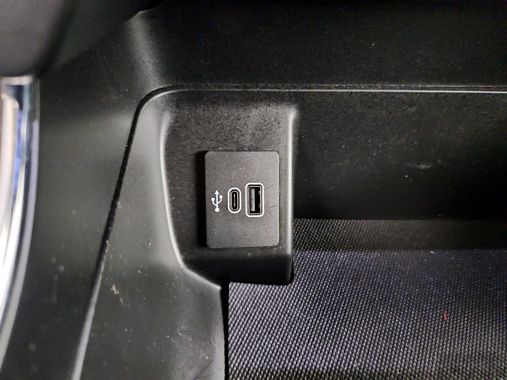 Thumbnail: 2025 Ford F-150 - 16