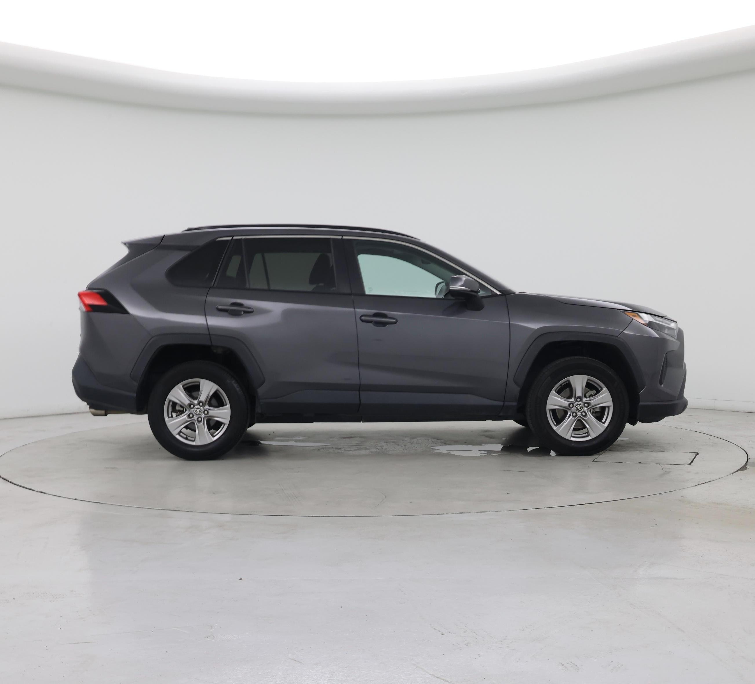 Thumbnail: 2022 Toyota RAV4 - 7