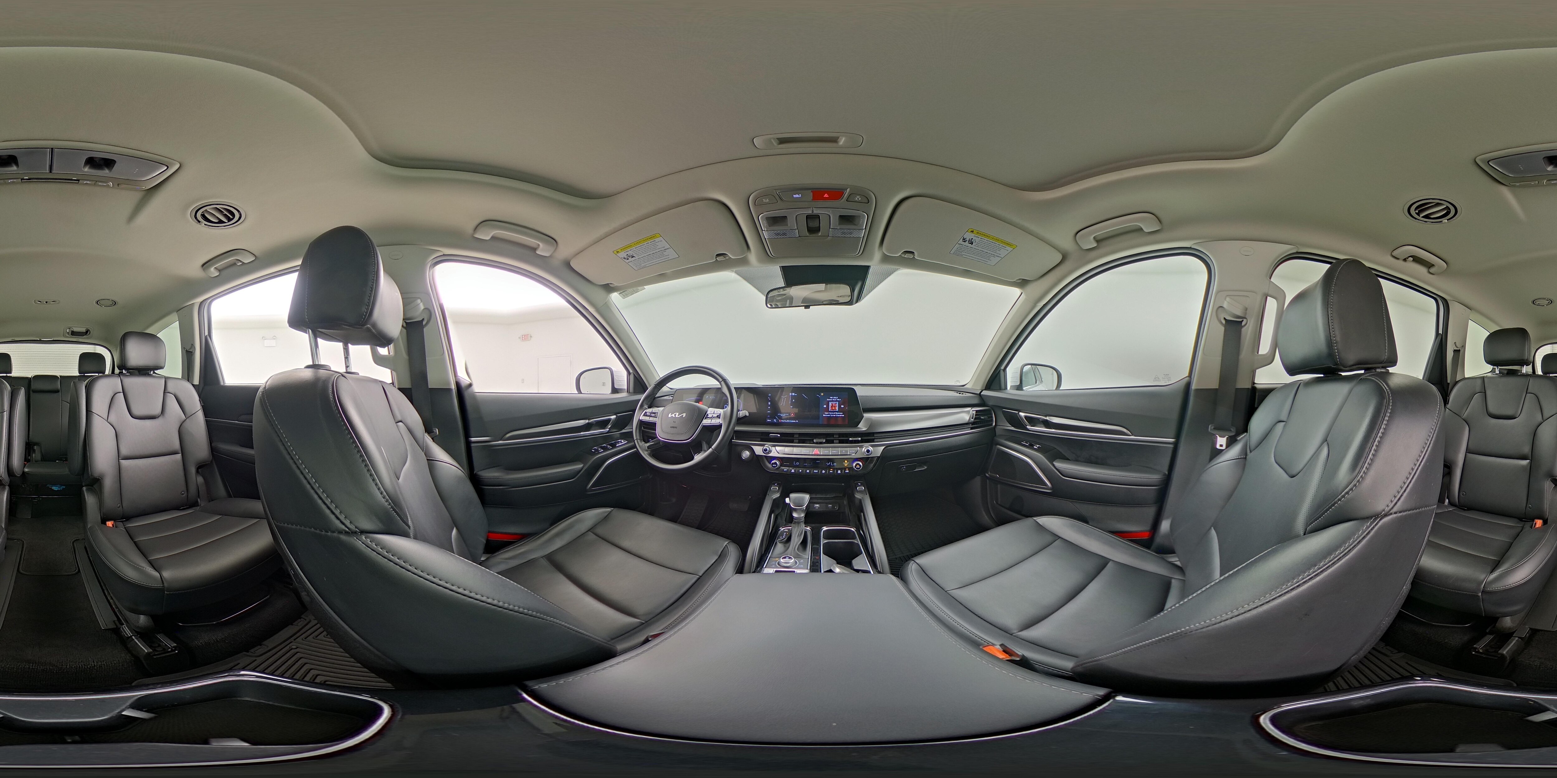 2024 Kia Telluride S - Photo 28