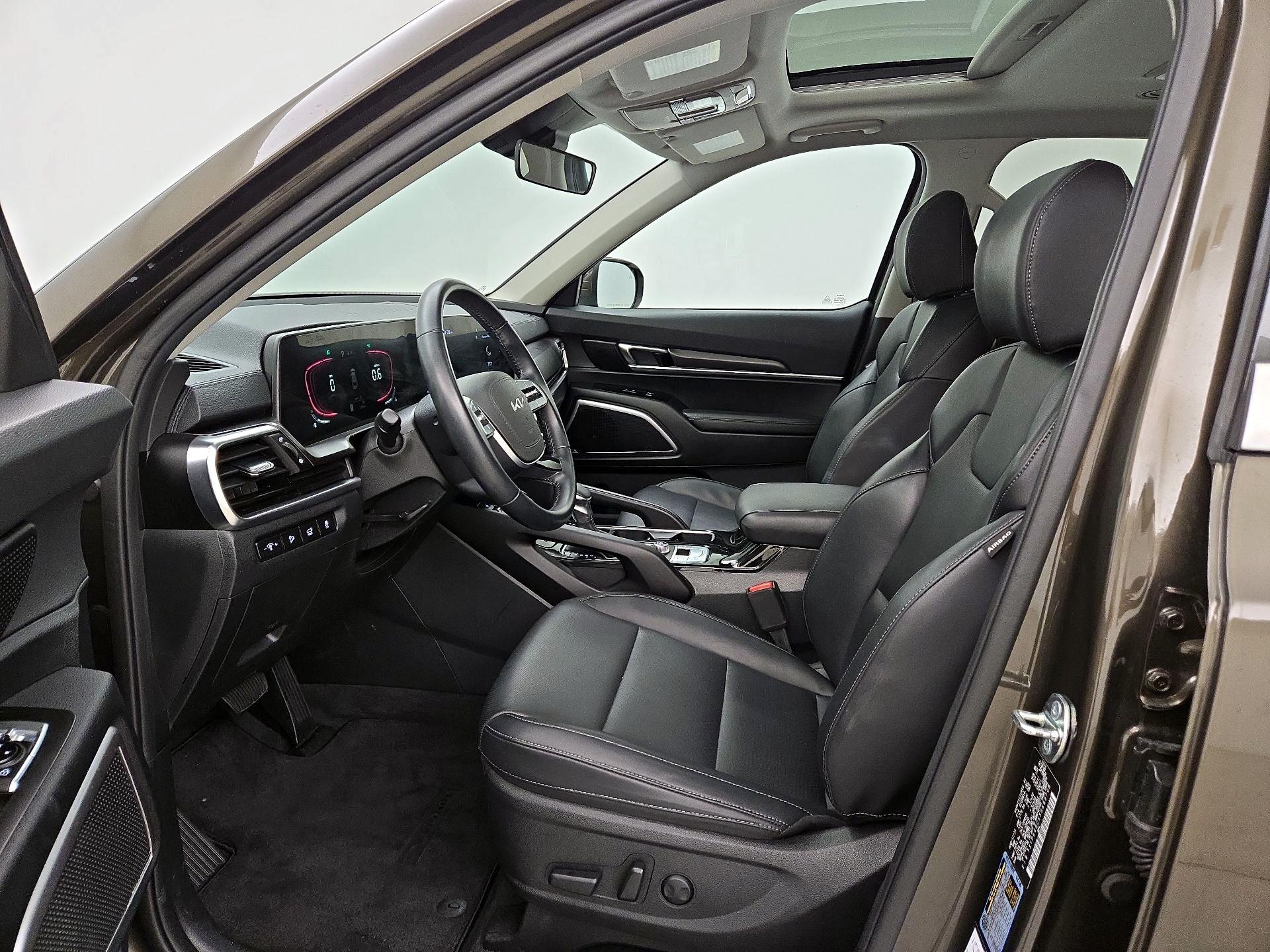 Thumbnail: 2025 Kia Telluride - 11