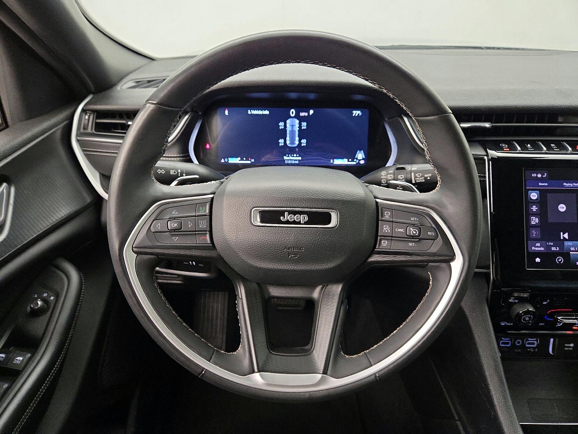 Thumbnail: 2024 Jeep Grand Cherokee - 10