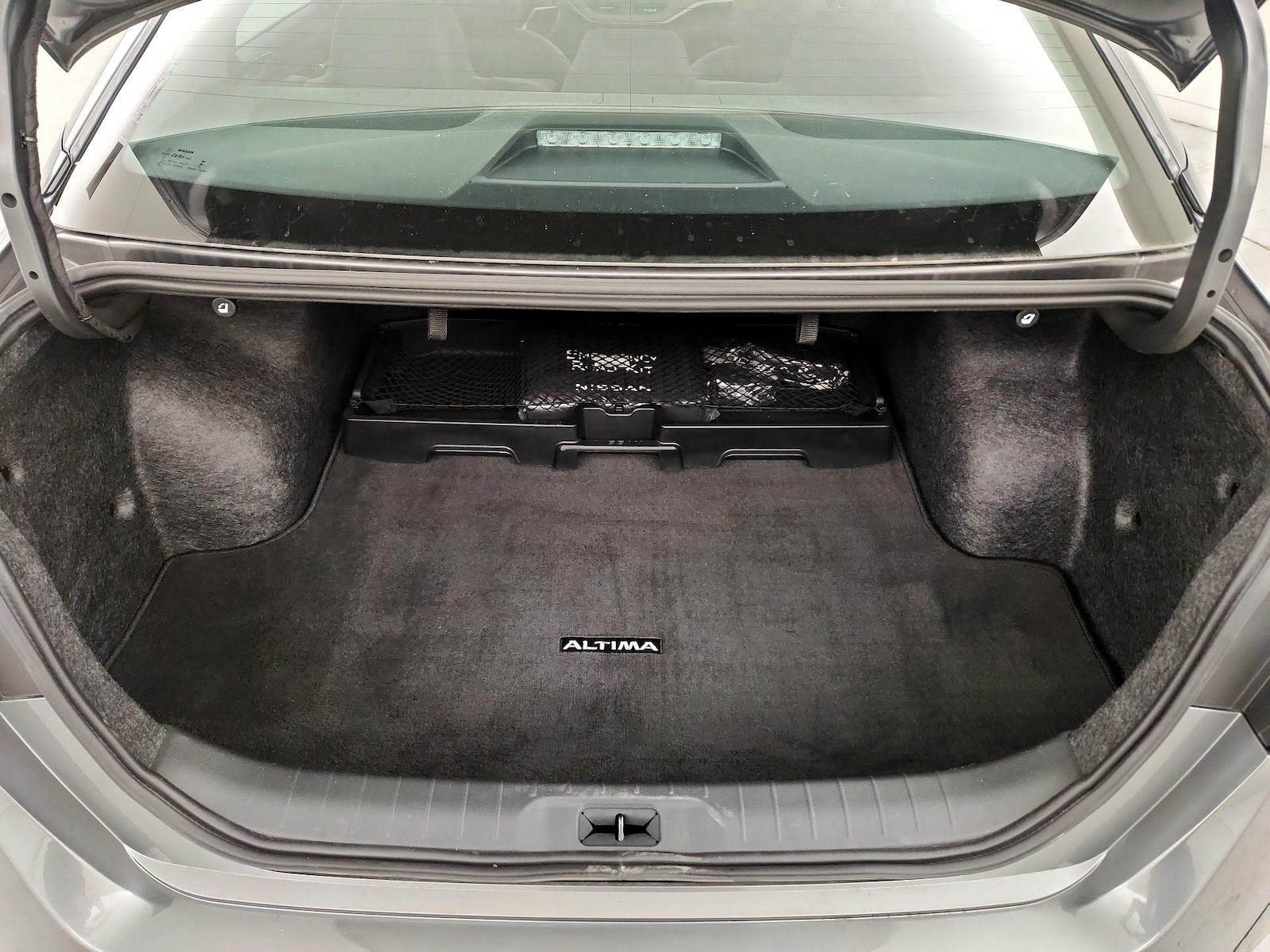 2025 Nissan Altima SR - Photo 21