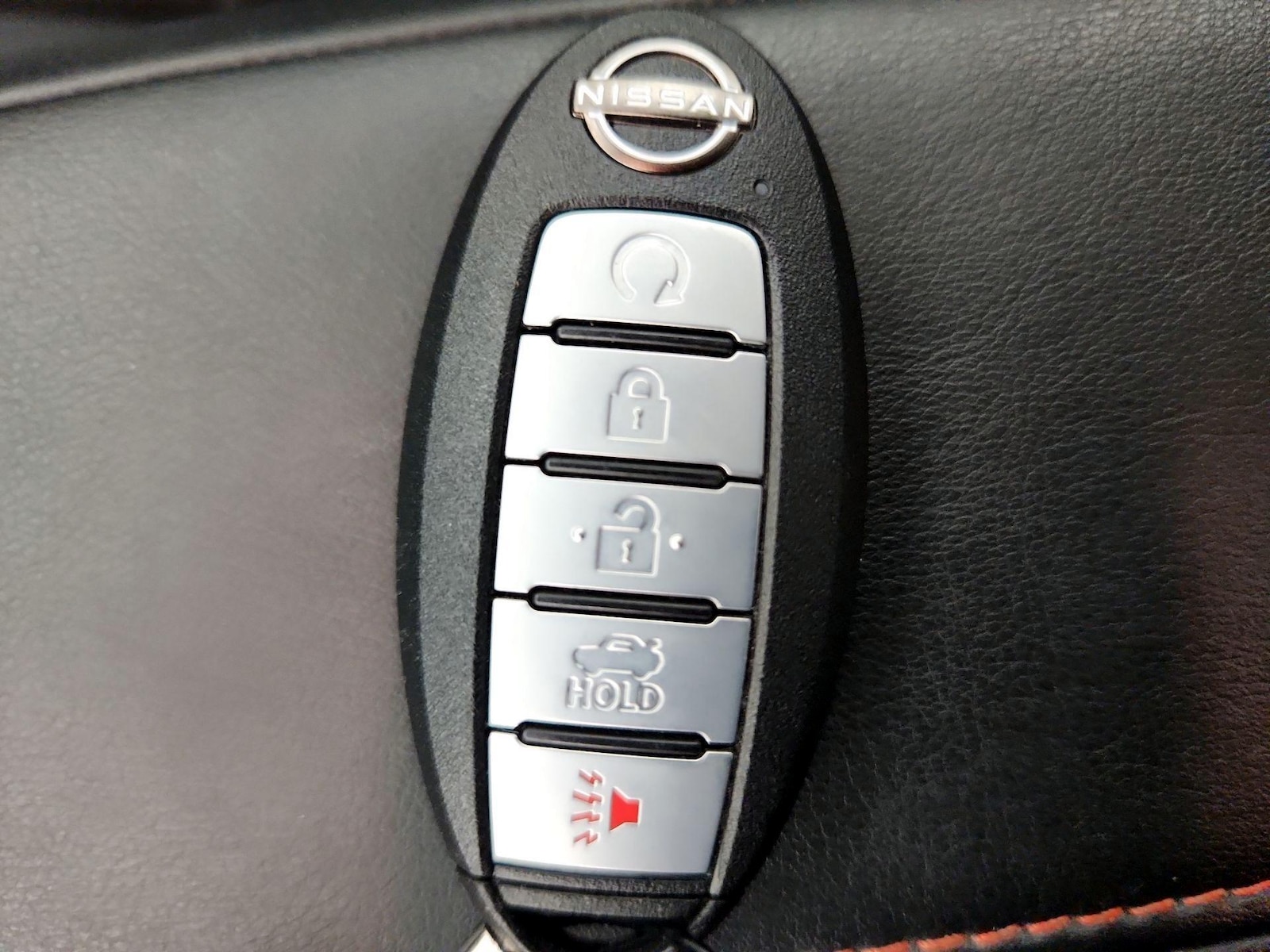 2025 Nissan Altima SR - Photo 23