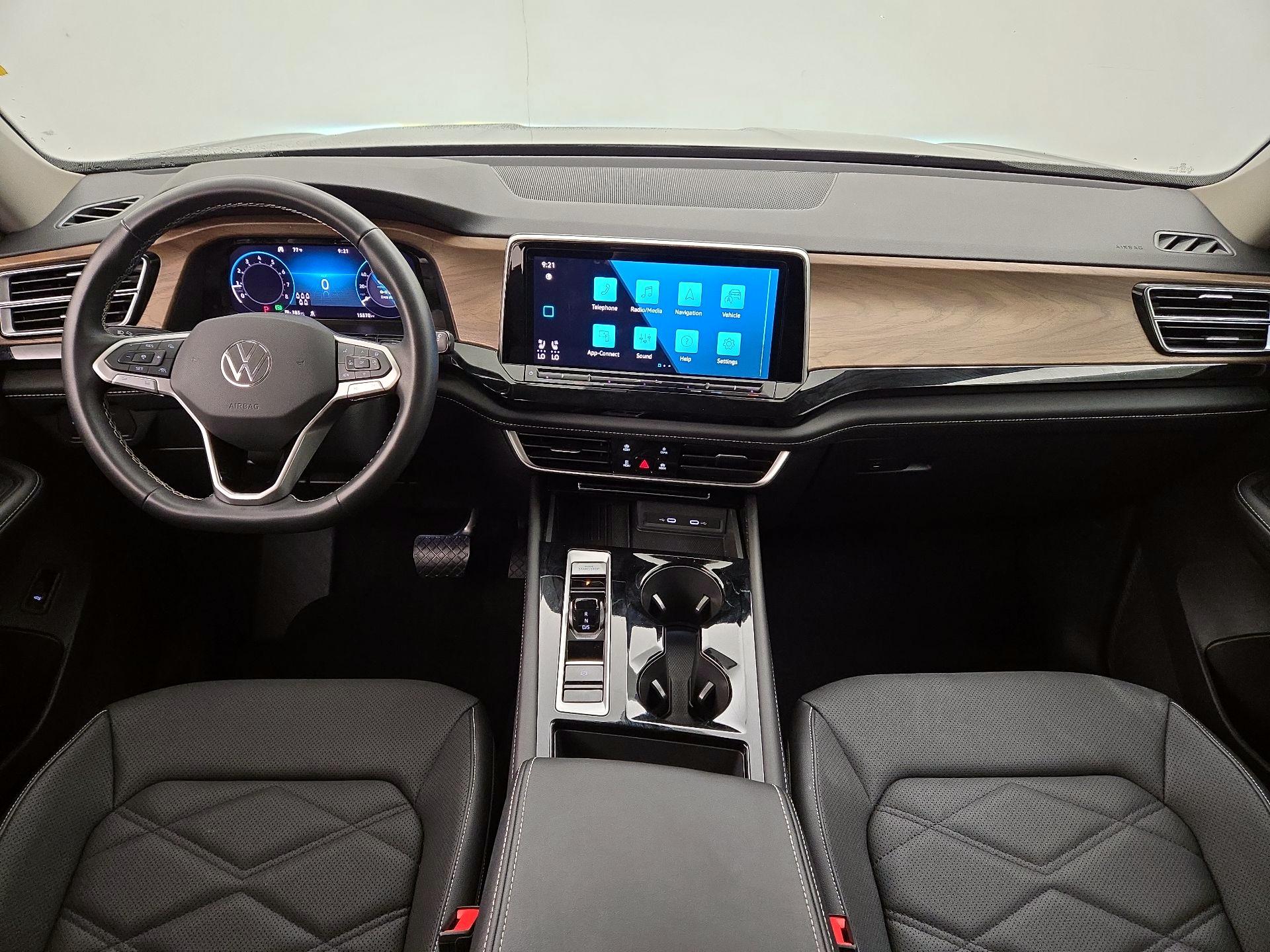 Thumbnail: 2025 Volkswagen Atlas - 9