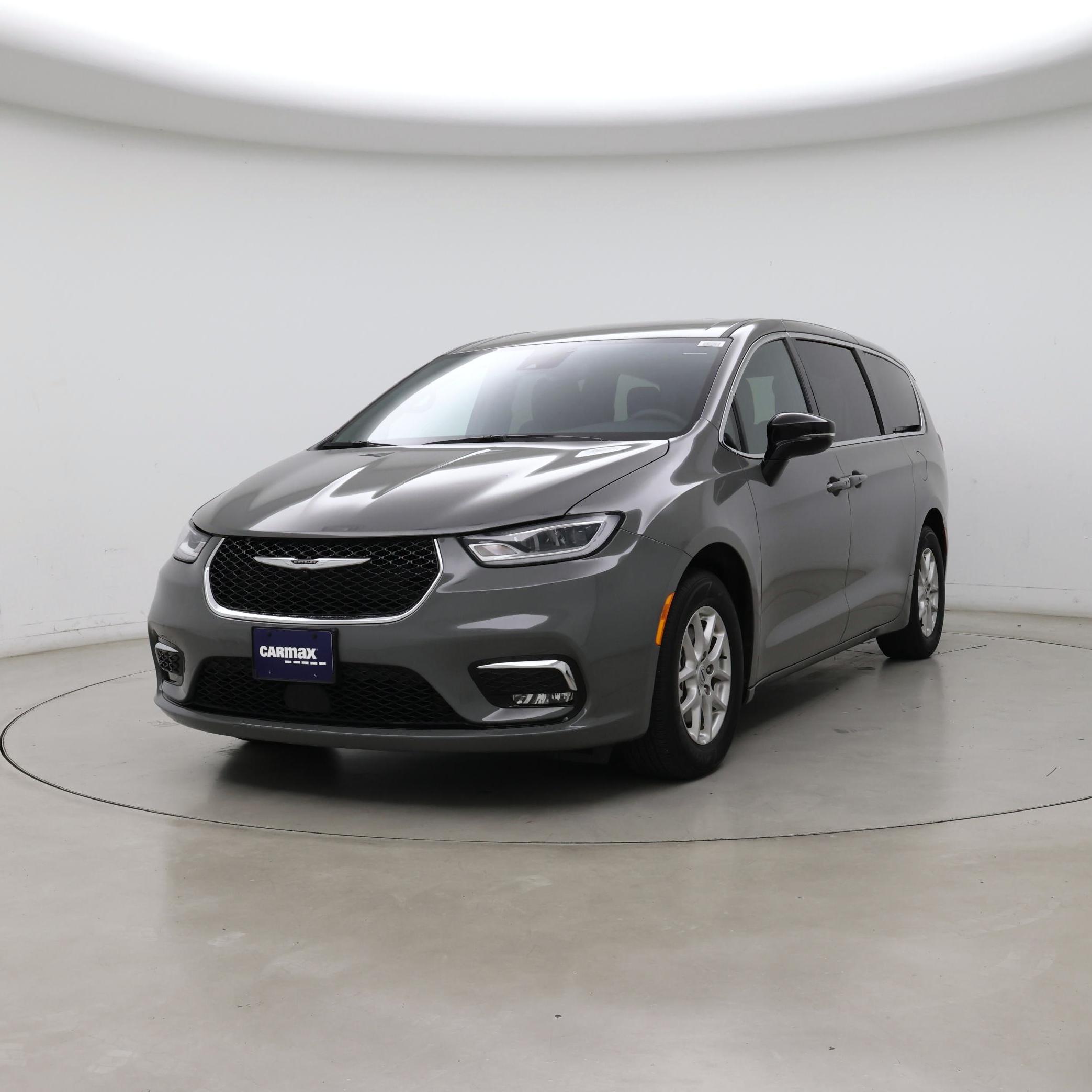 Thumbnail: 2025 Chrysler Pacifica - 4
