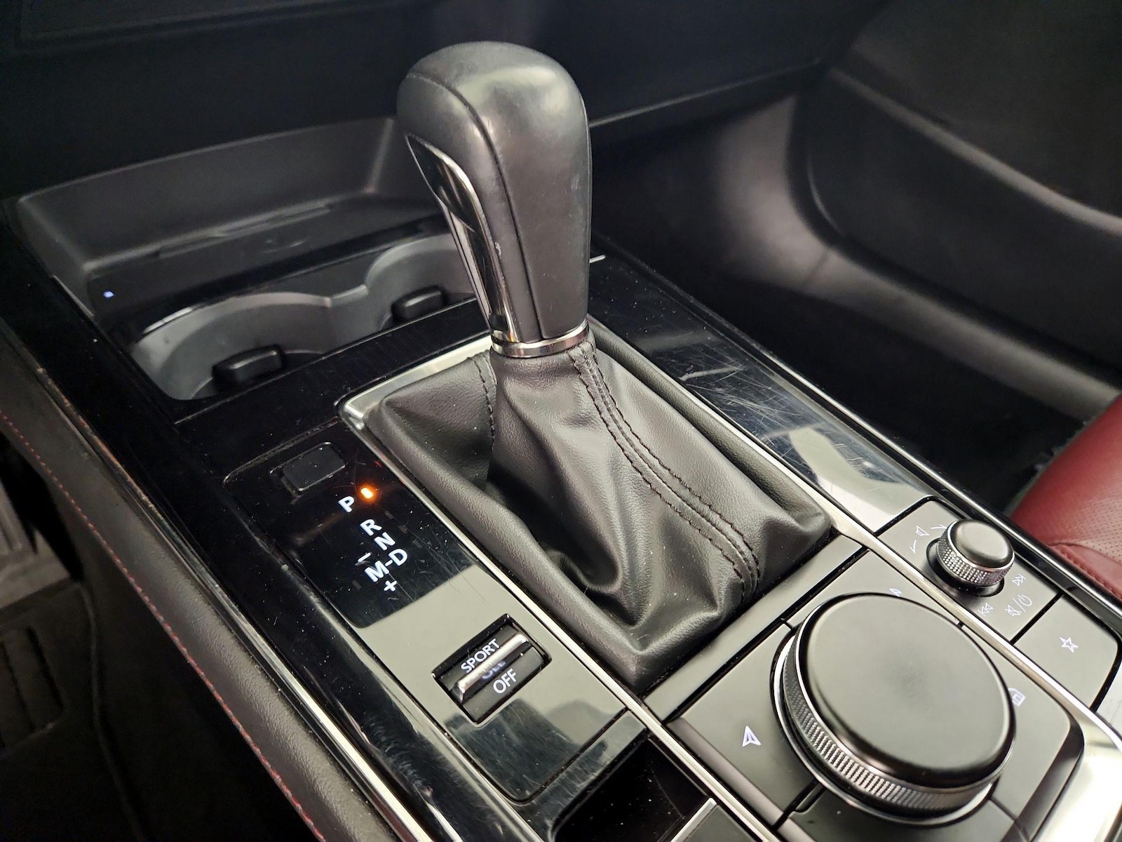 2024 Mazda CX-30 Carbon Edition - Photo 16