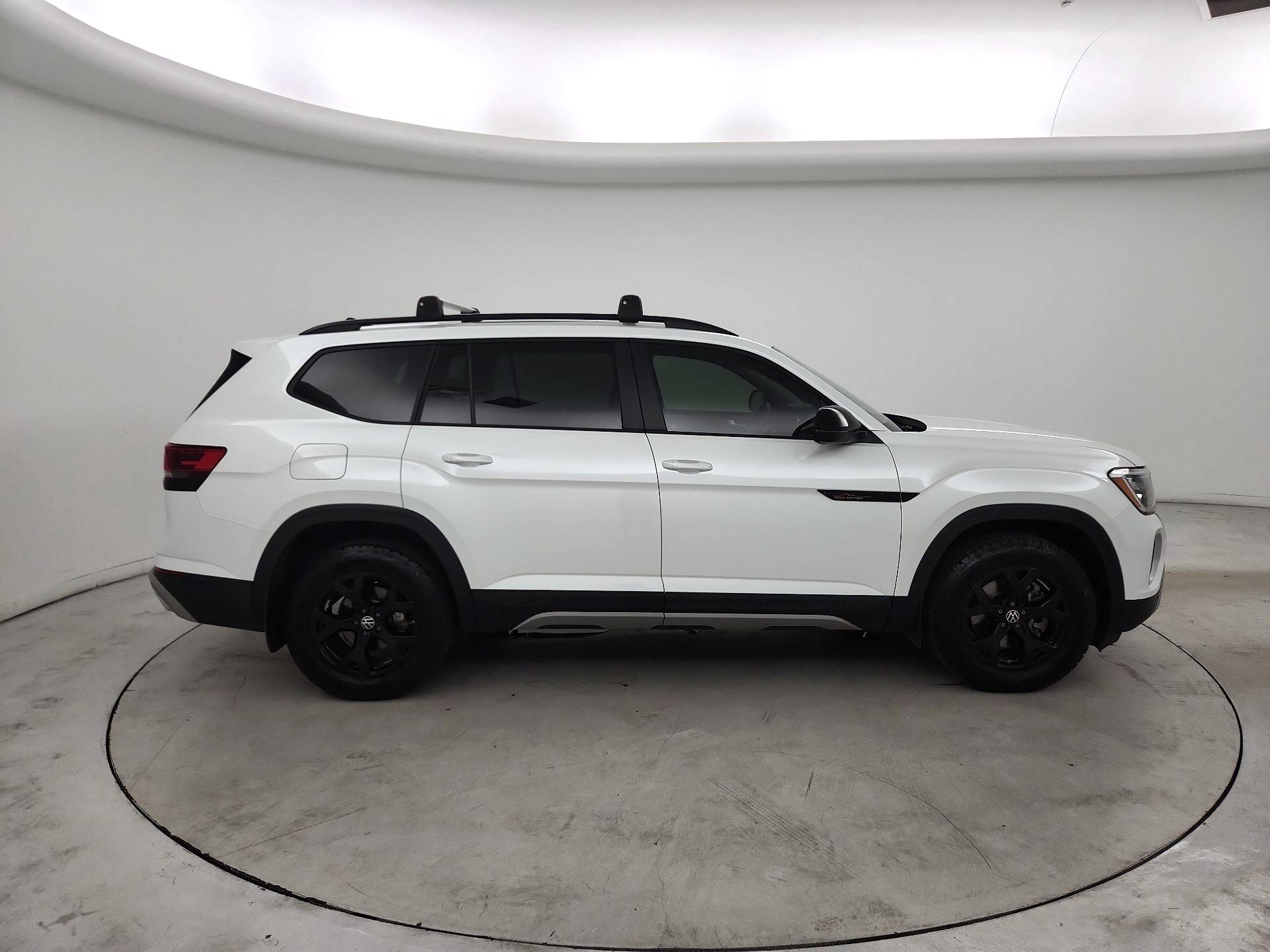 Thumbnail: 2024 Volkswagen Atlas - 4