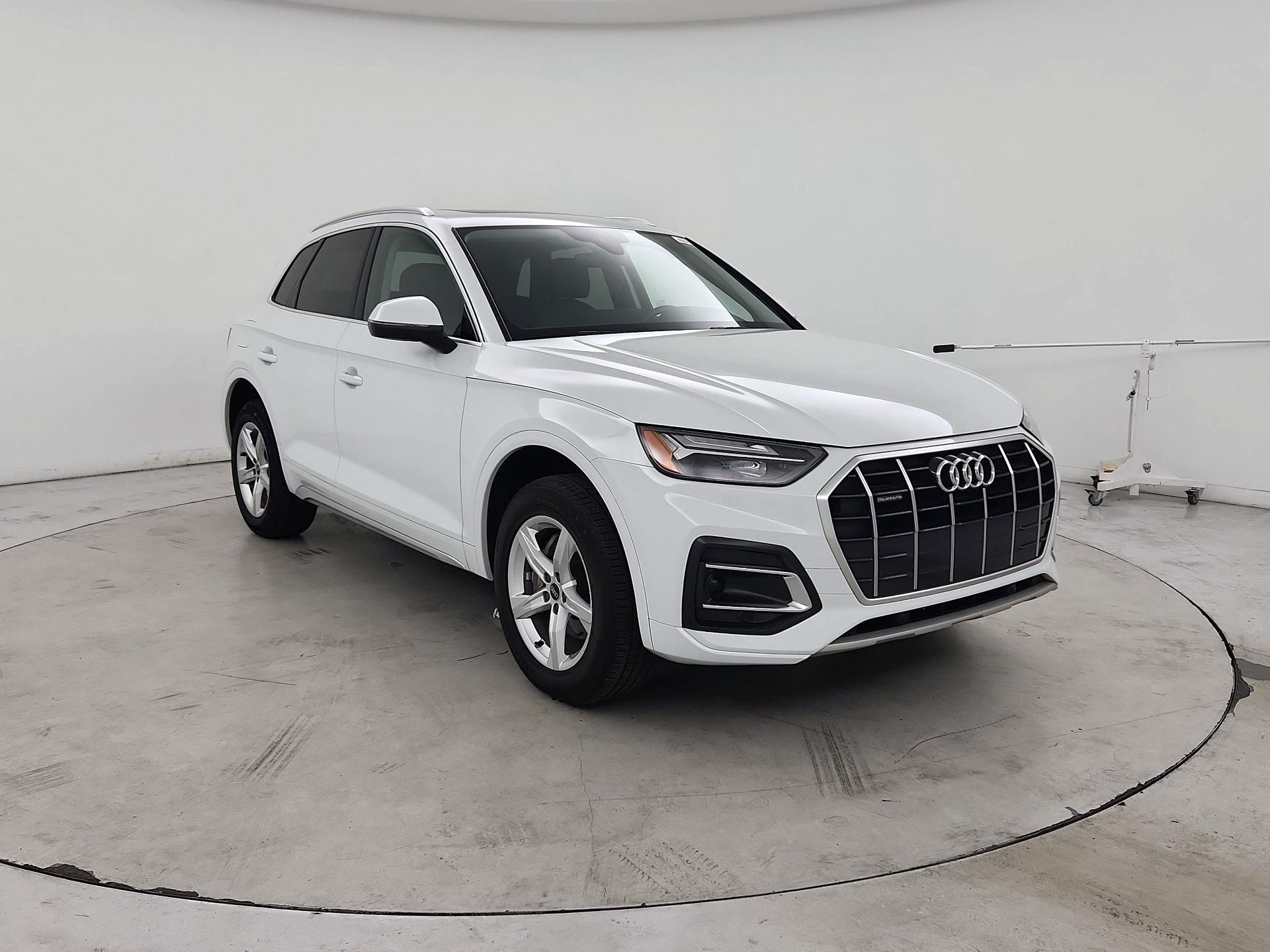 Thumbnail: 2023 Audi Q5 - 1