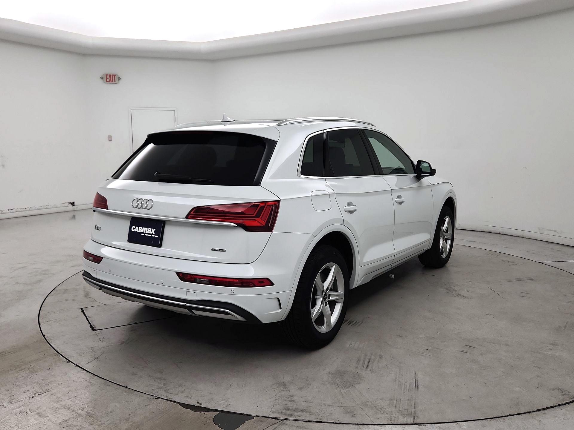 Thumbnail: 2023 Audi Q5 - 5
