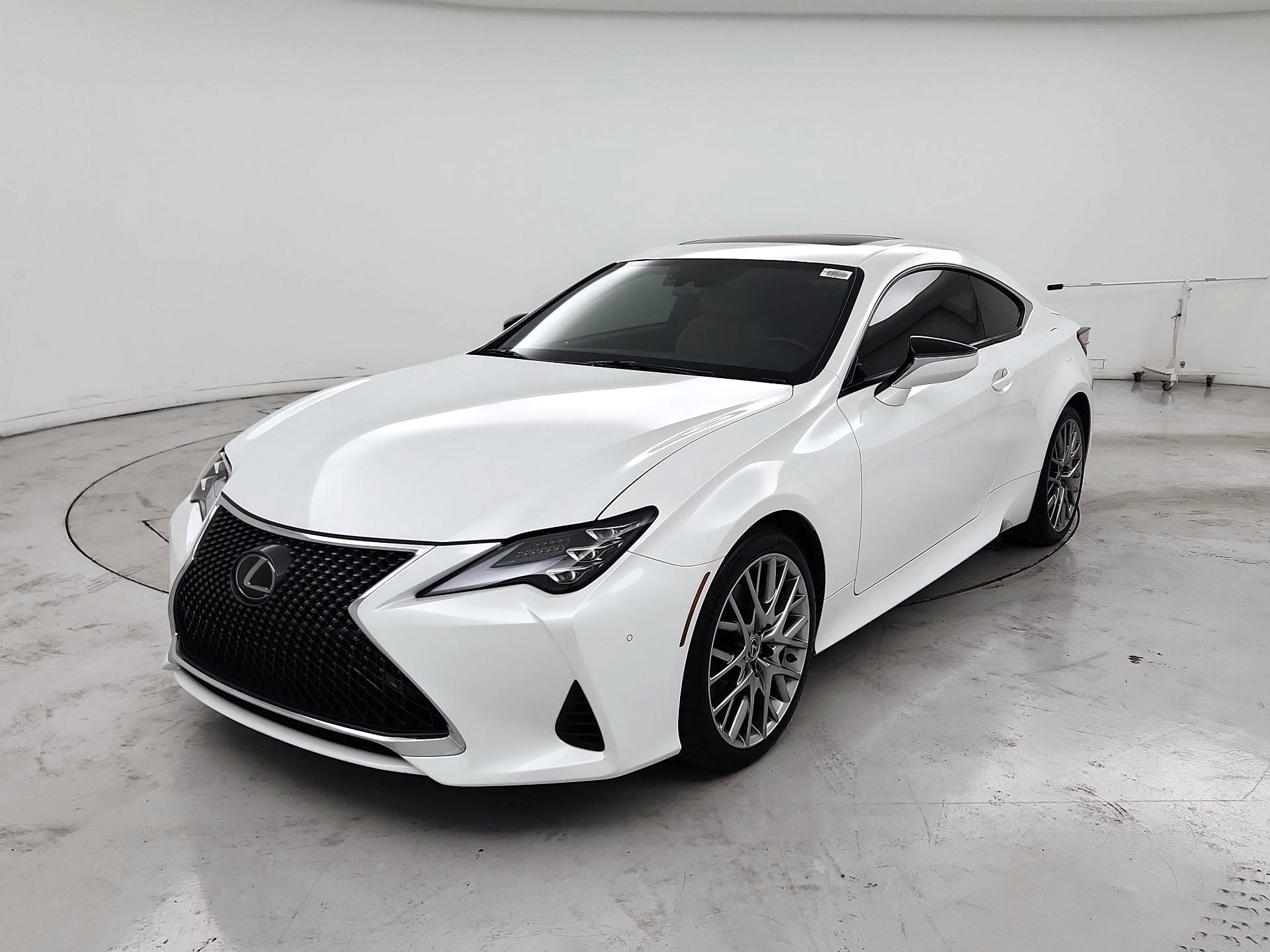 Thumbnail: 2021 Lexus RC - 3