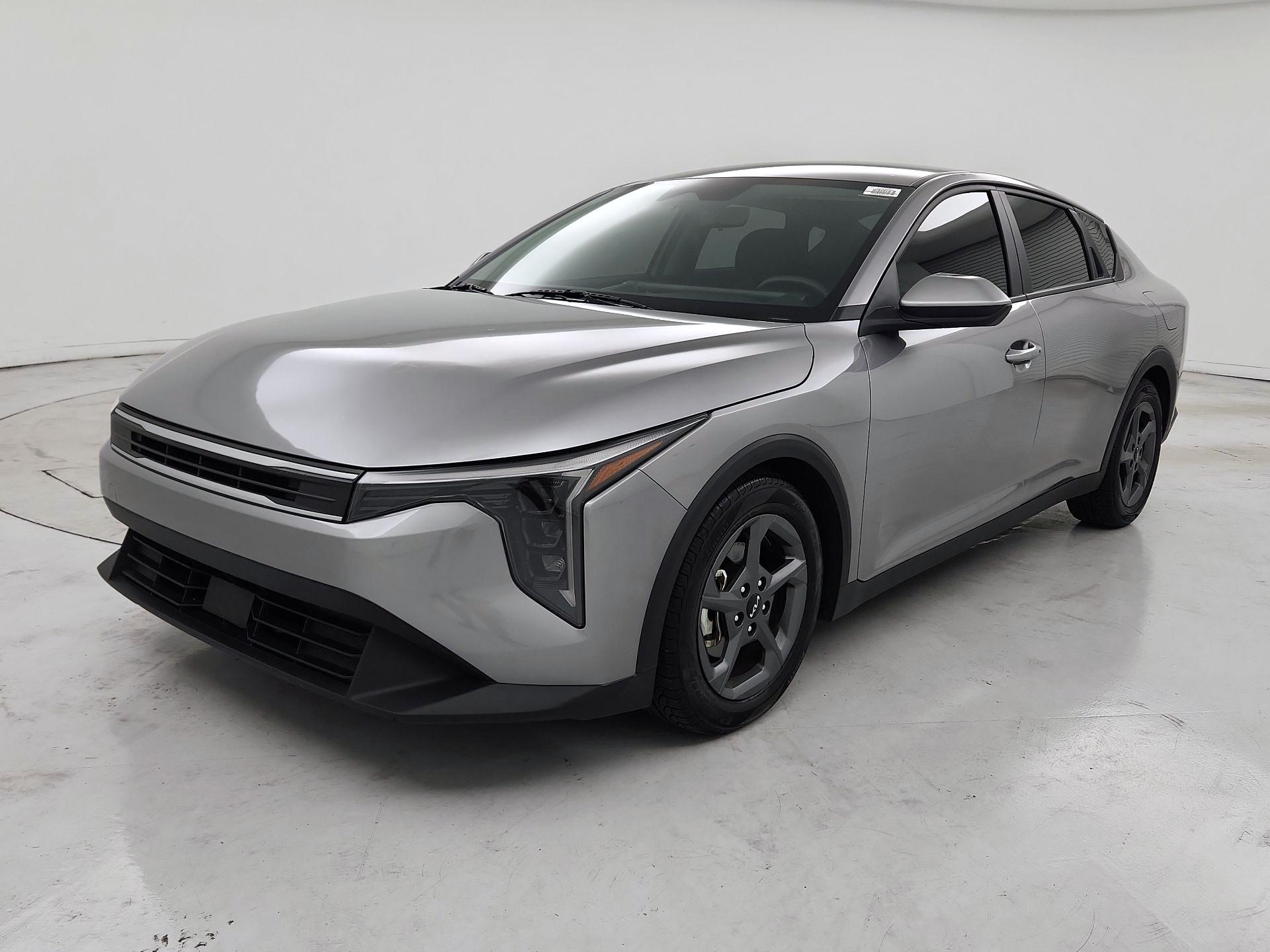 Thumbnail: 2025 Kia K4 - 3
