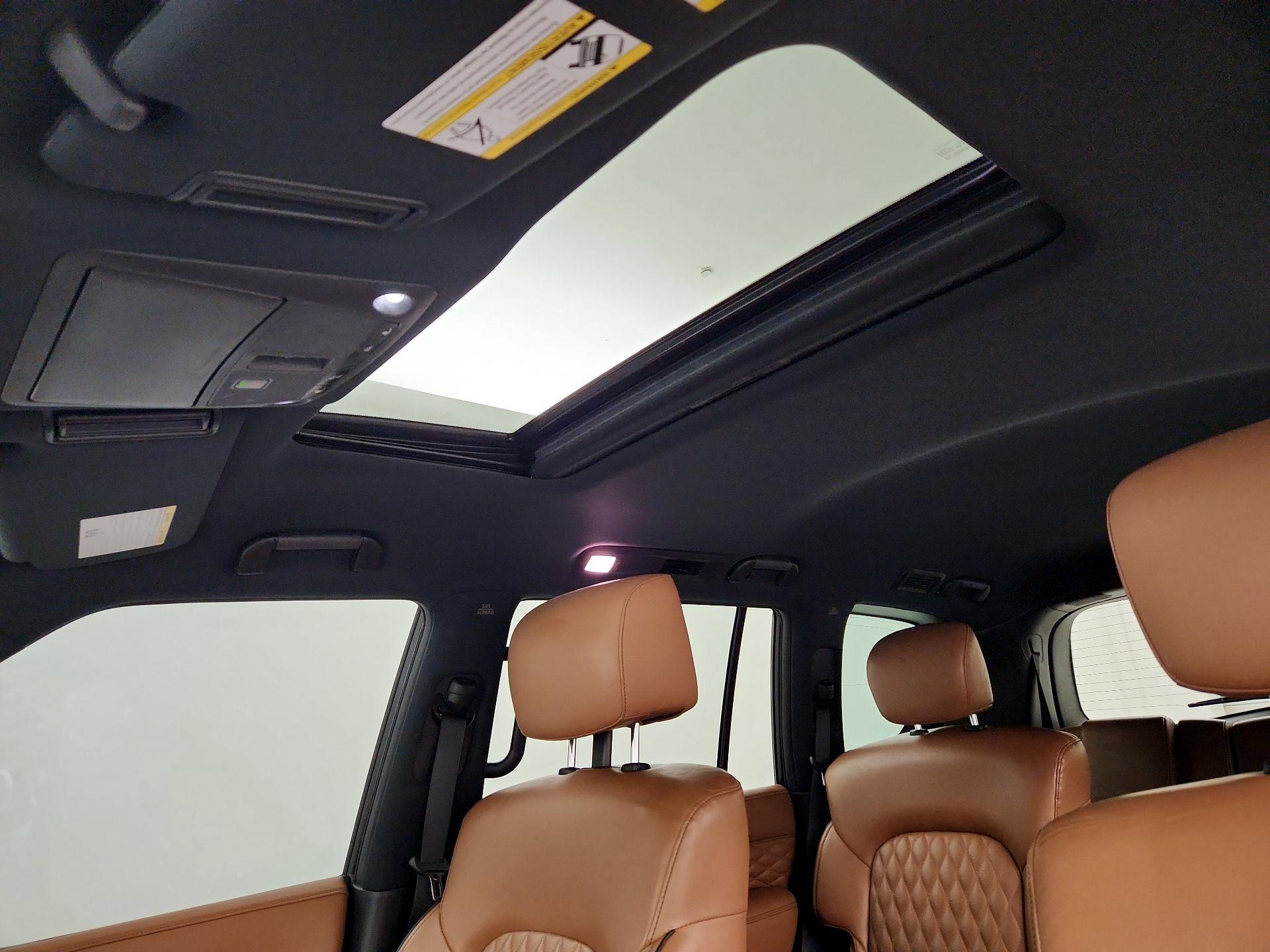 Thumbnail: 2022 INFINITI QX80 - 20
