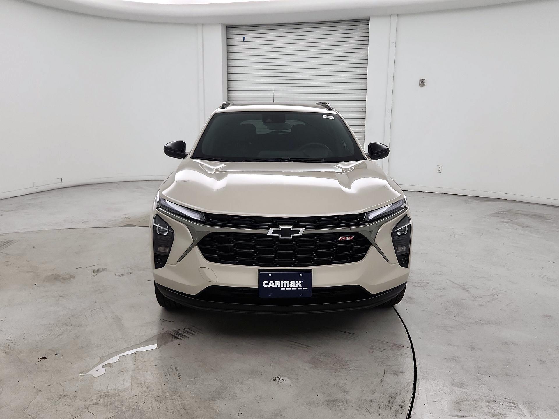 Thumbnail: 2026 Chevrolet Trax - 2