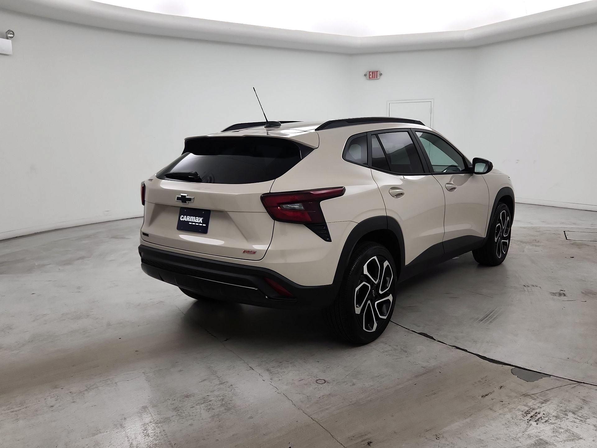 Thumbnail: 2026 Chevrolet Trax - 5