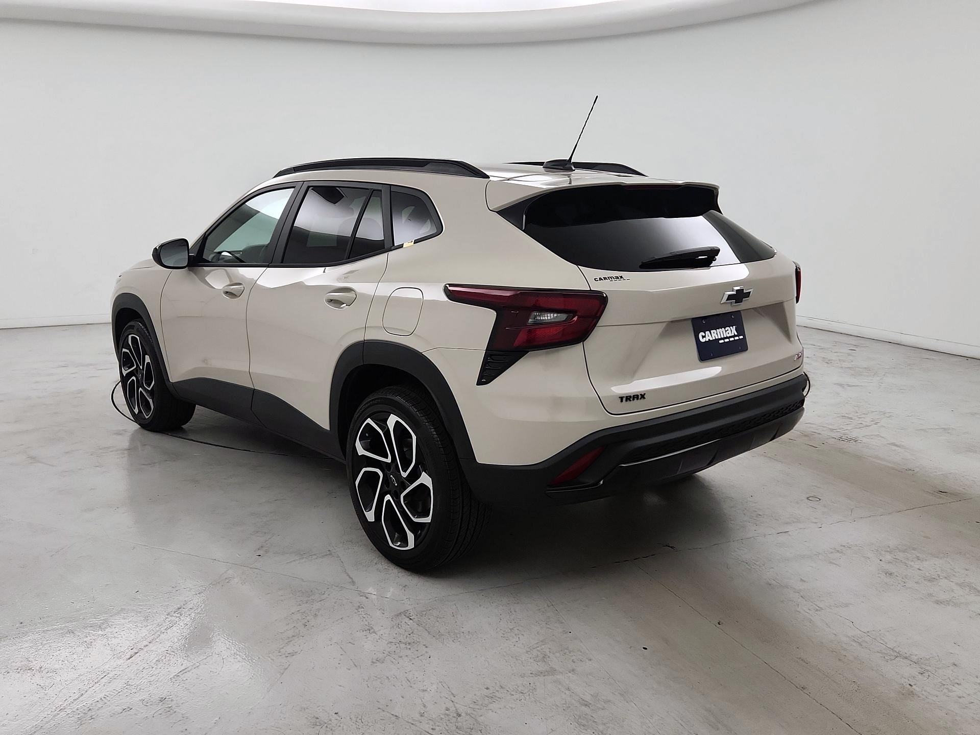 Thumbnail: 2026 Chevrolet Trax - 7