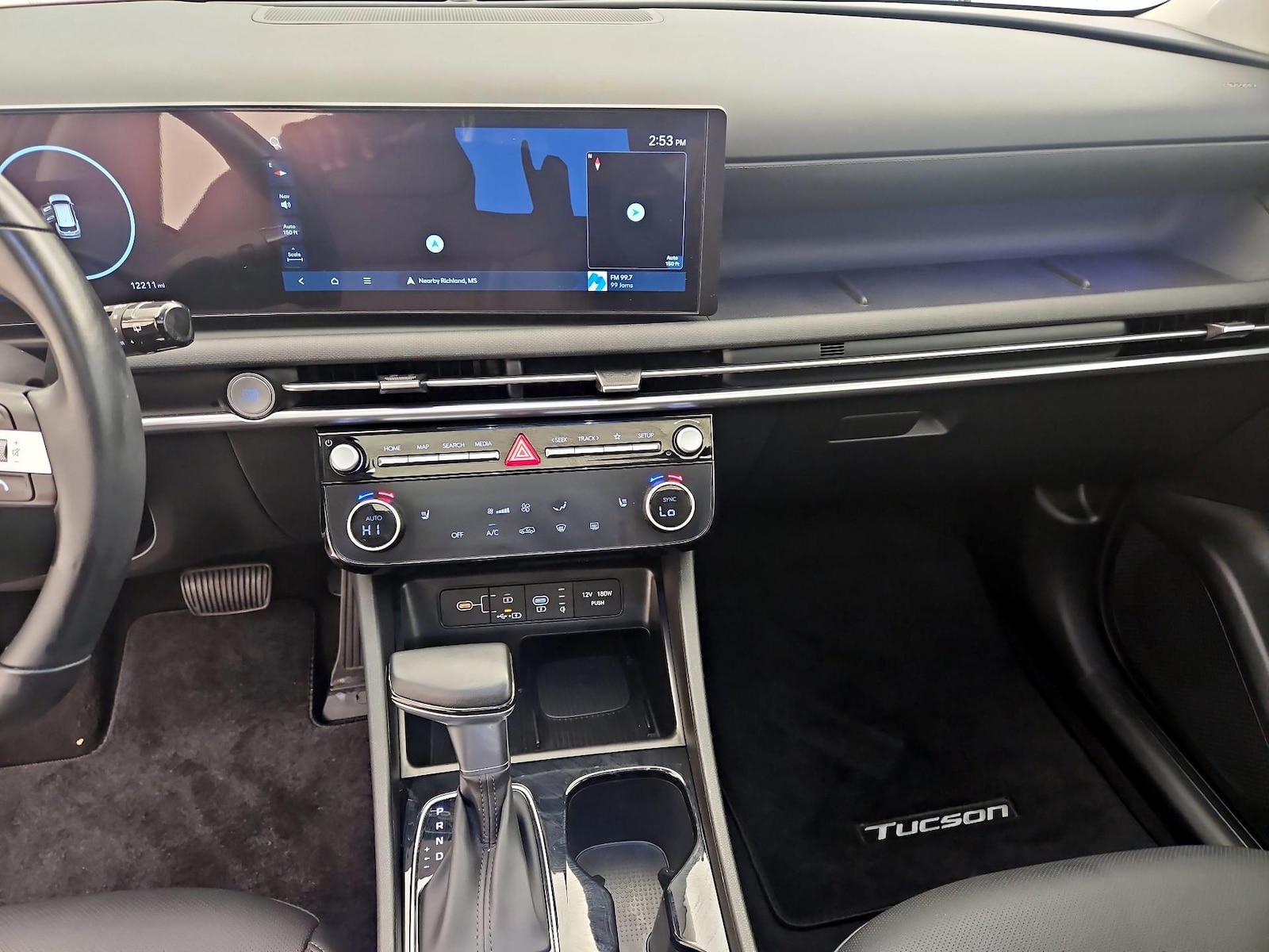 2025 Hyundai Tucson SEL Convenience - Photo 10