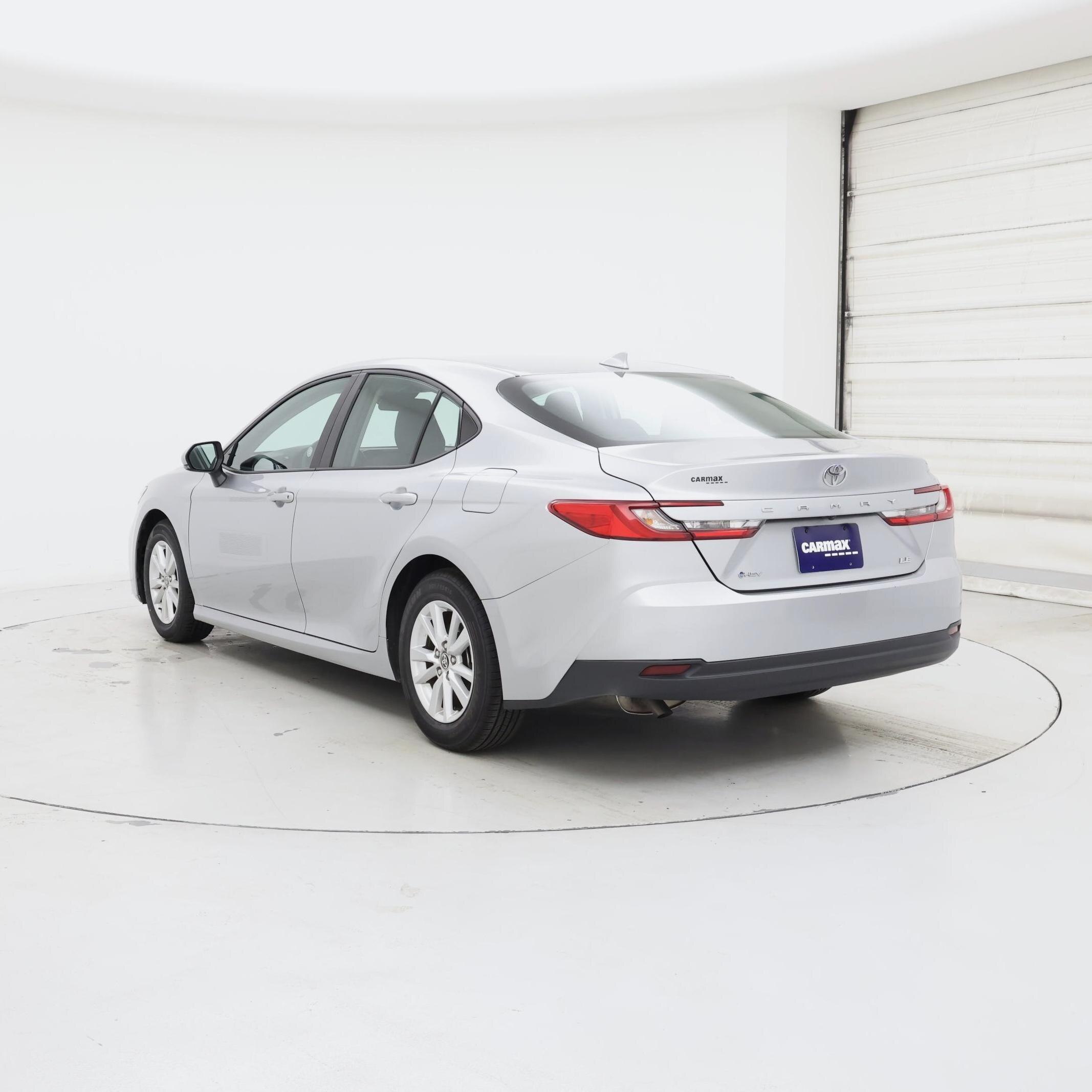 Thumbnail: 2025 Toyota Camry - 2