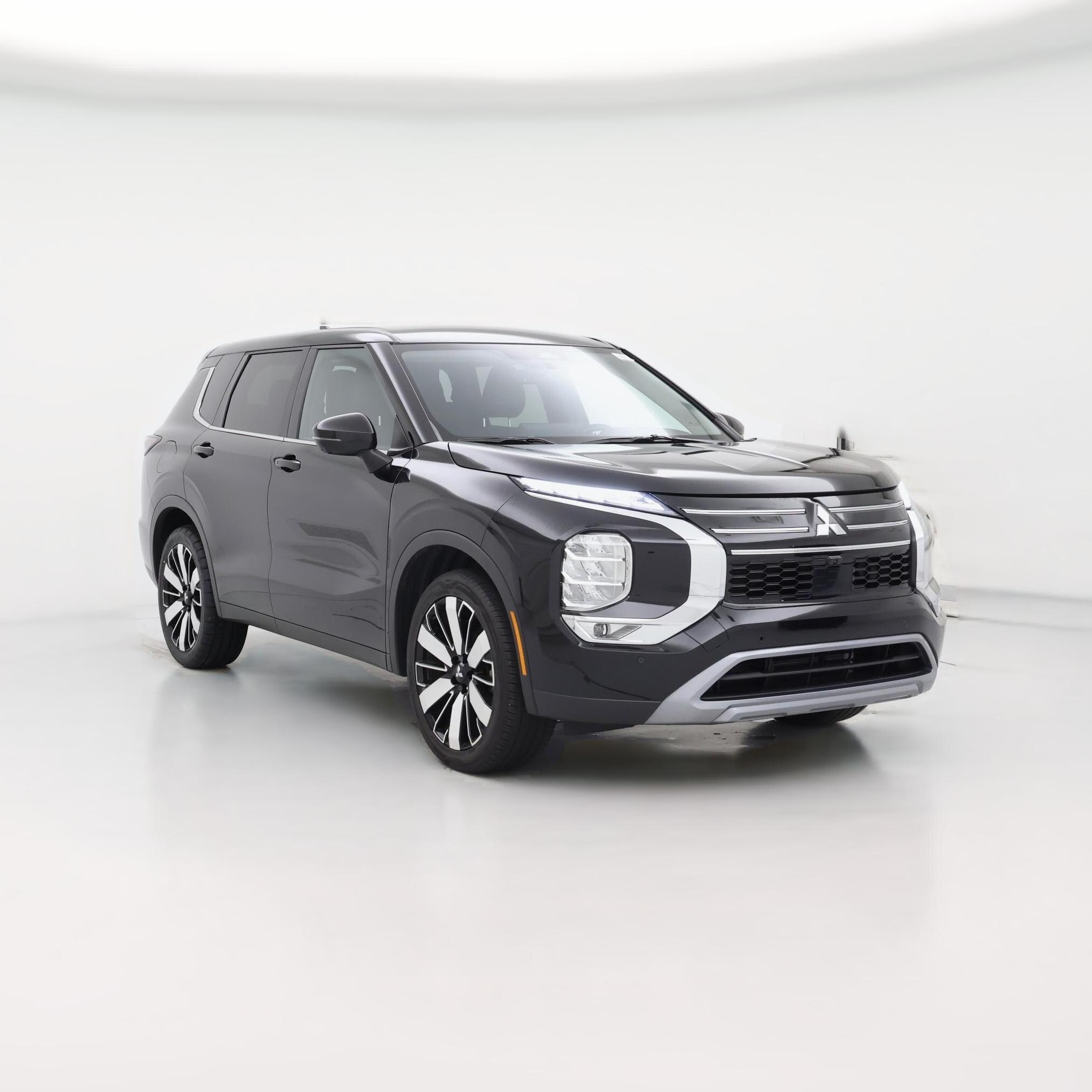 Thumbnail: 2025 Mitsubishi Outlander - 1
