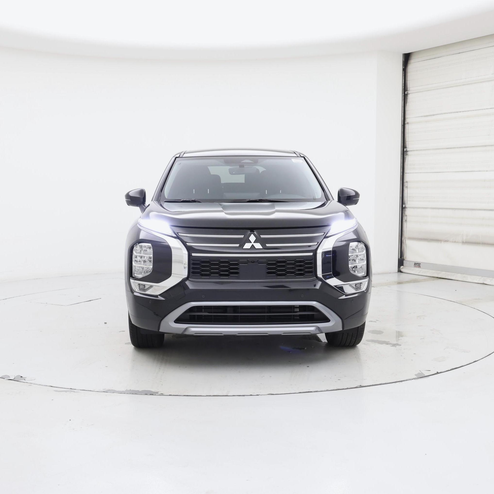 Thumbnail: 2025 Mitsubishi Outlander - 5