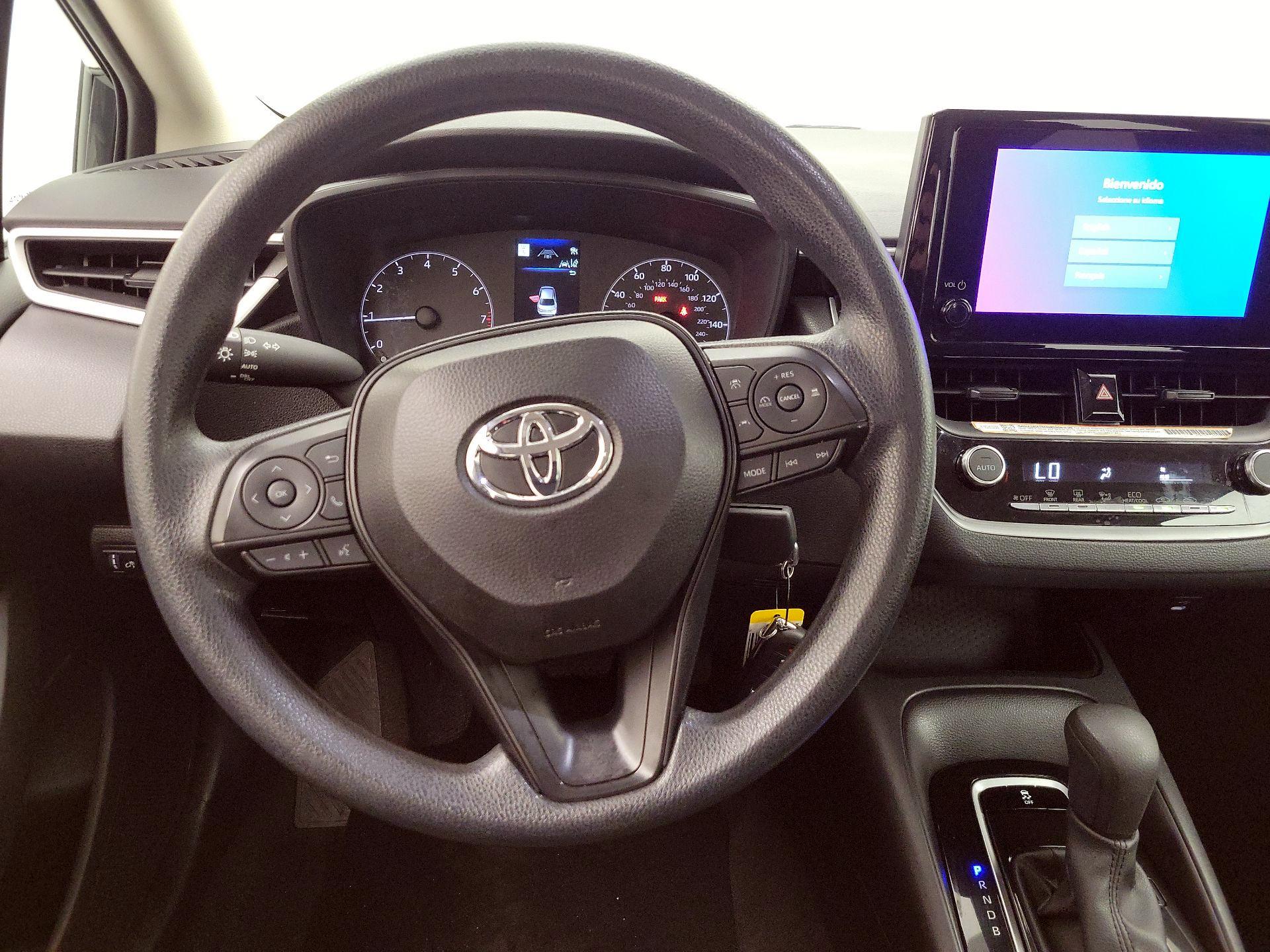 Thumbnail: 2025 Toyota Corolla - 10