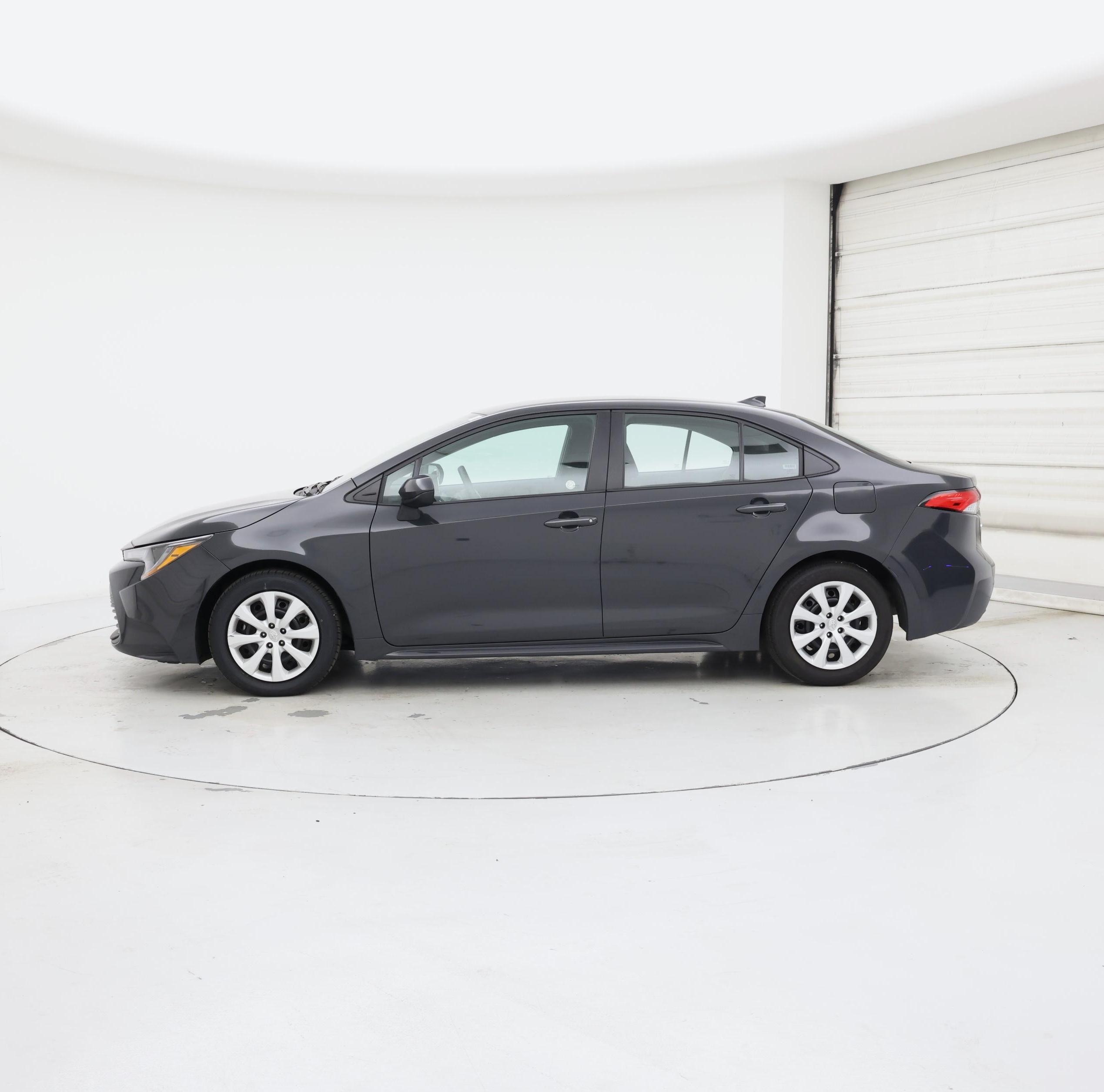 Thumbnail: 2025 Toyota Corolla - 3