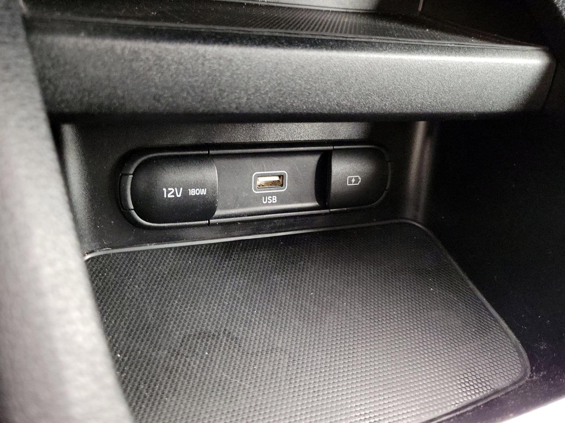 Thumbnail: 2024 Kia Forte - 18