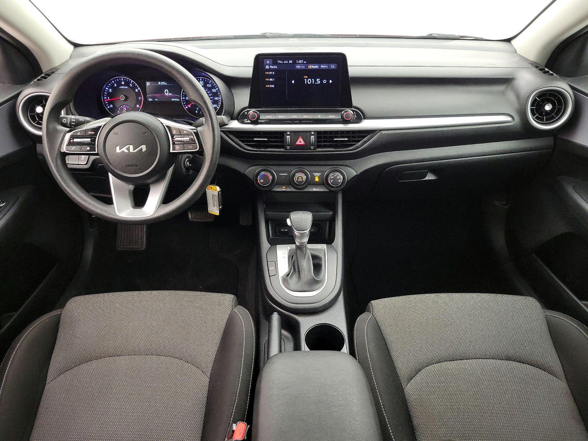 Thumbnail: 2024 Kia Forte - 9