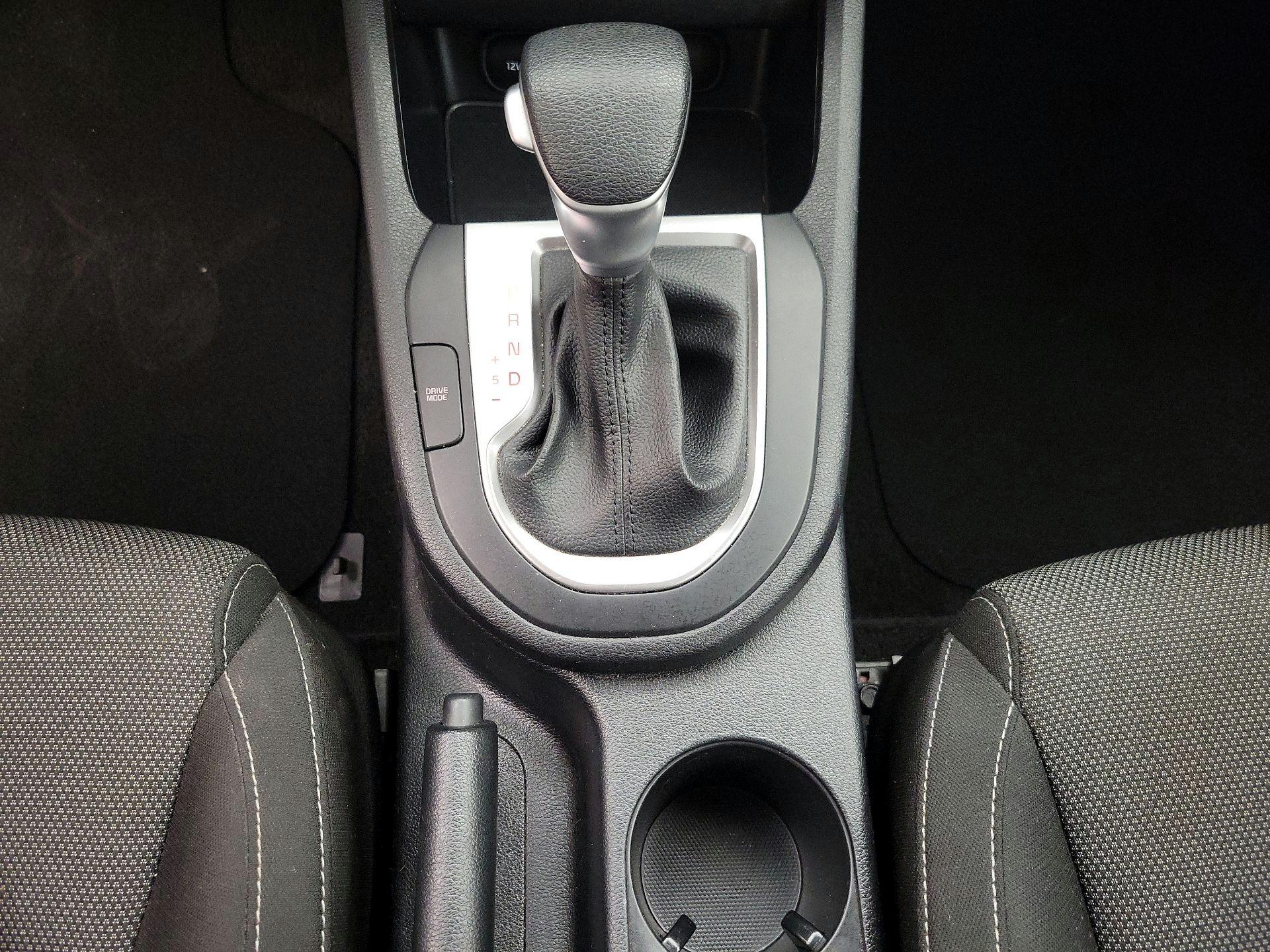 Thumbnail: 2024 Kia Forte - 17