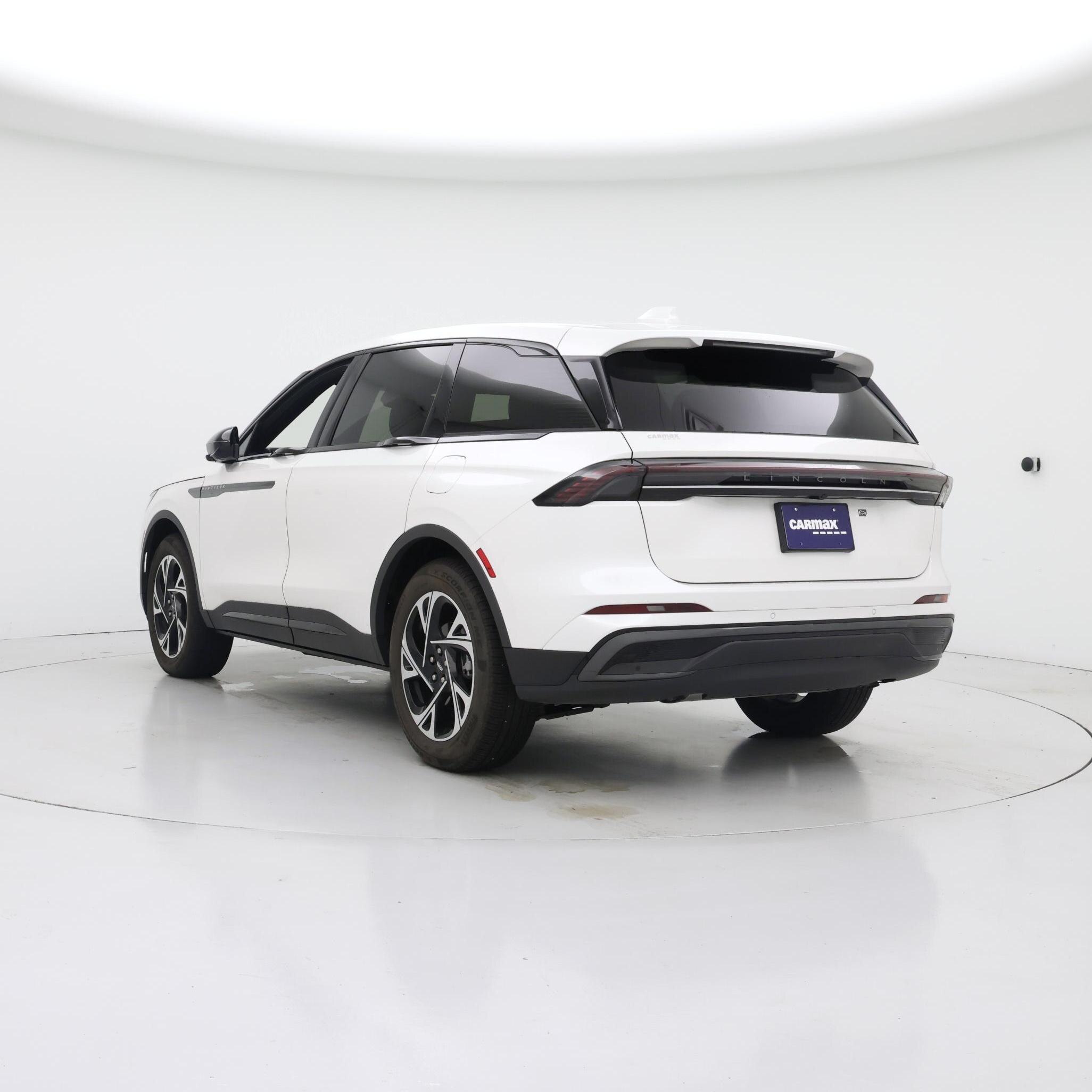 Thumbnail: 2025 Lincoln Nautilus - 2