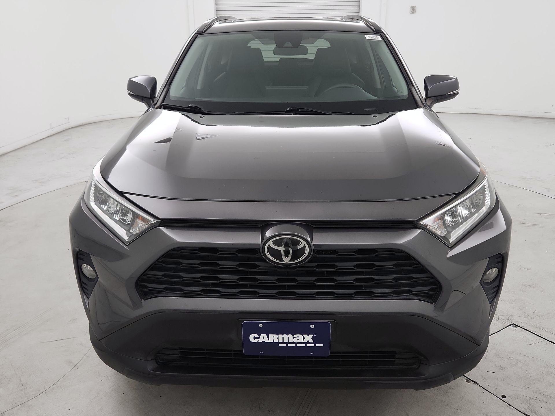 Thumbnail: 2019 Toyota RAV4 - 2