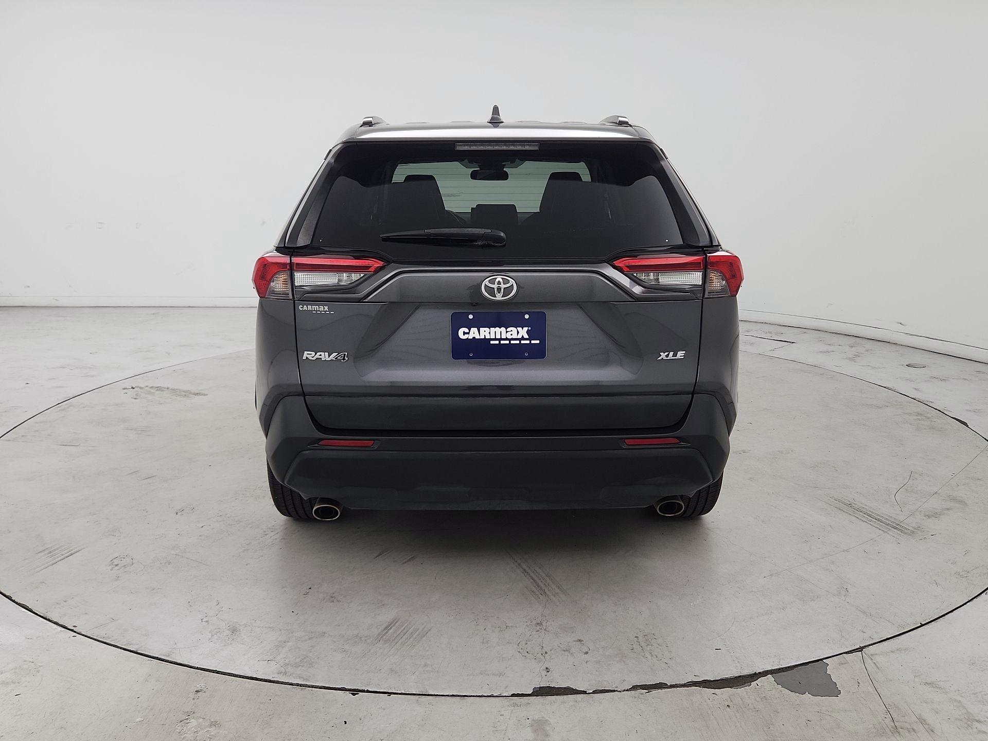 Thumbnail: 2019 Toyota RAV4 - 6