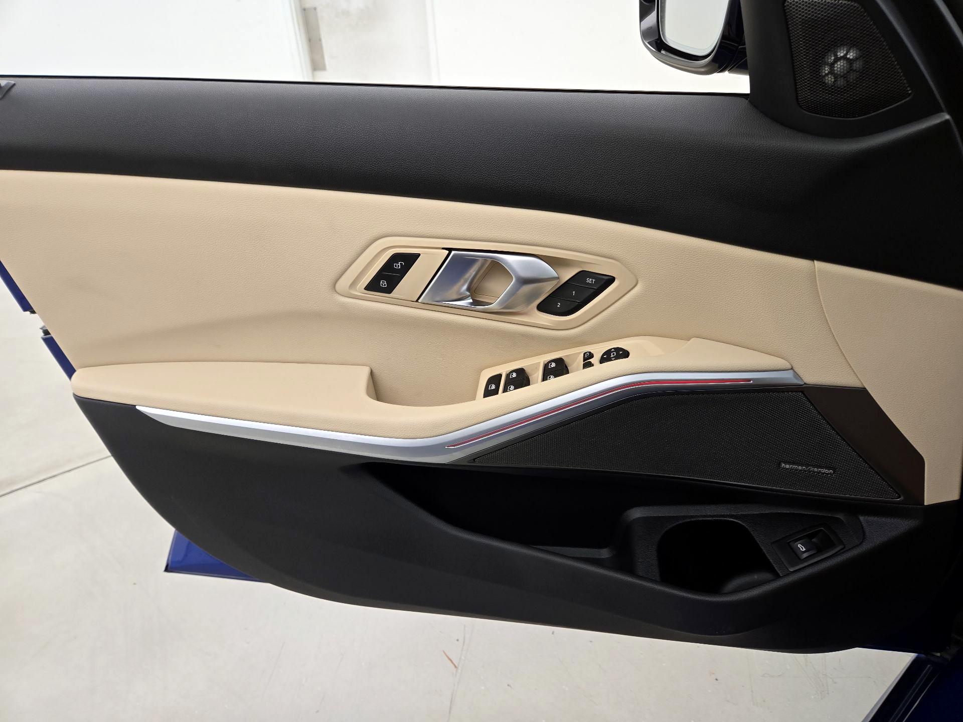 Thumbnail: 2024 BMW 3 Series - 12