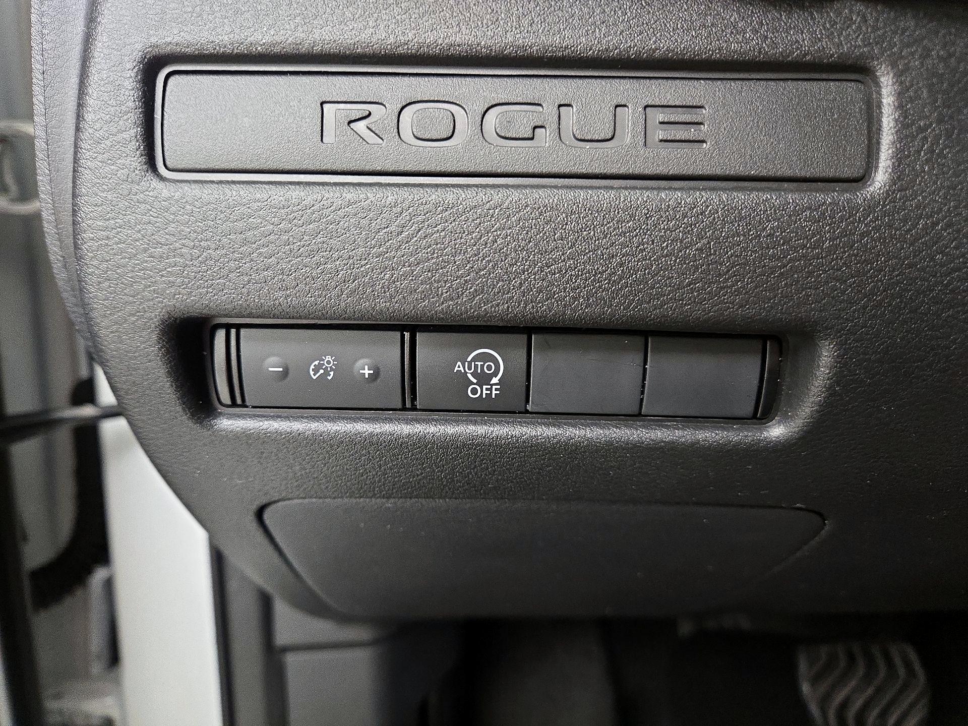 Thumbnail: 2024 Nissan Rogue - 13