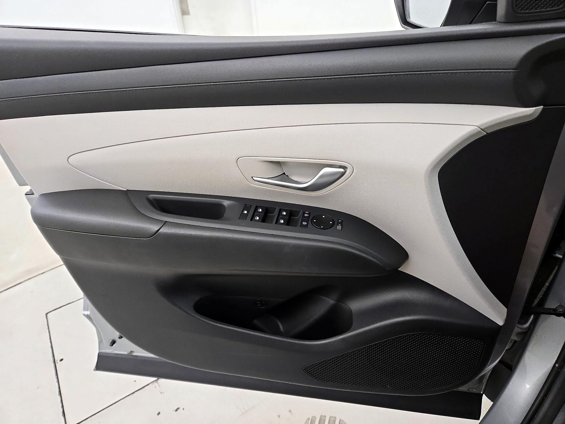 Thumbnail: 2025 Hyundai Tucson - 12