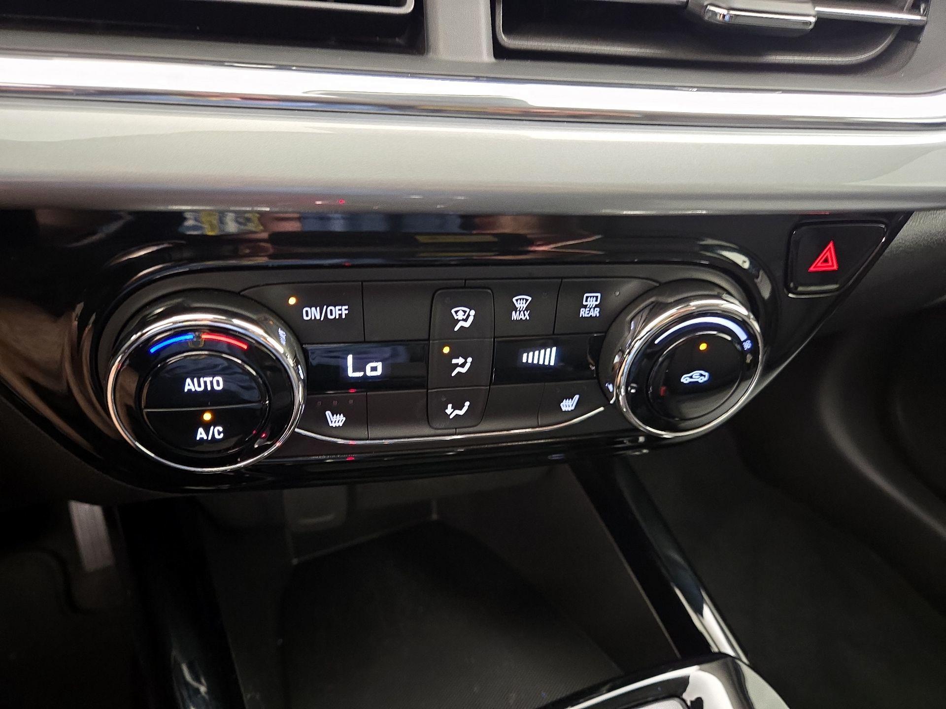 Thumbnail: 2025 Chevrolet Trax - 16