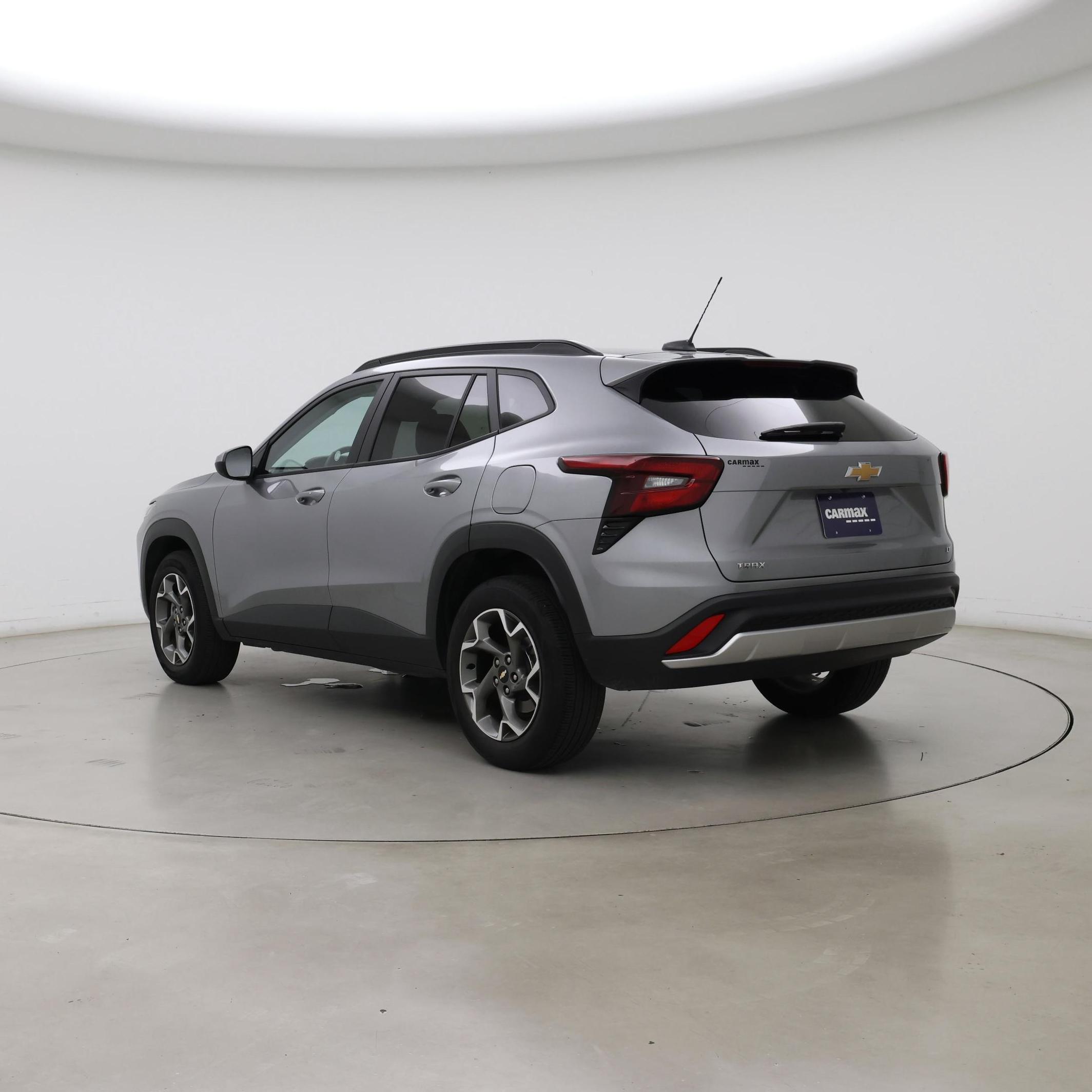 Thumbnail: 2025 Chevrolet Trax - 2