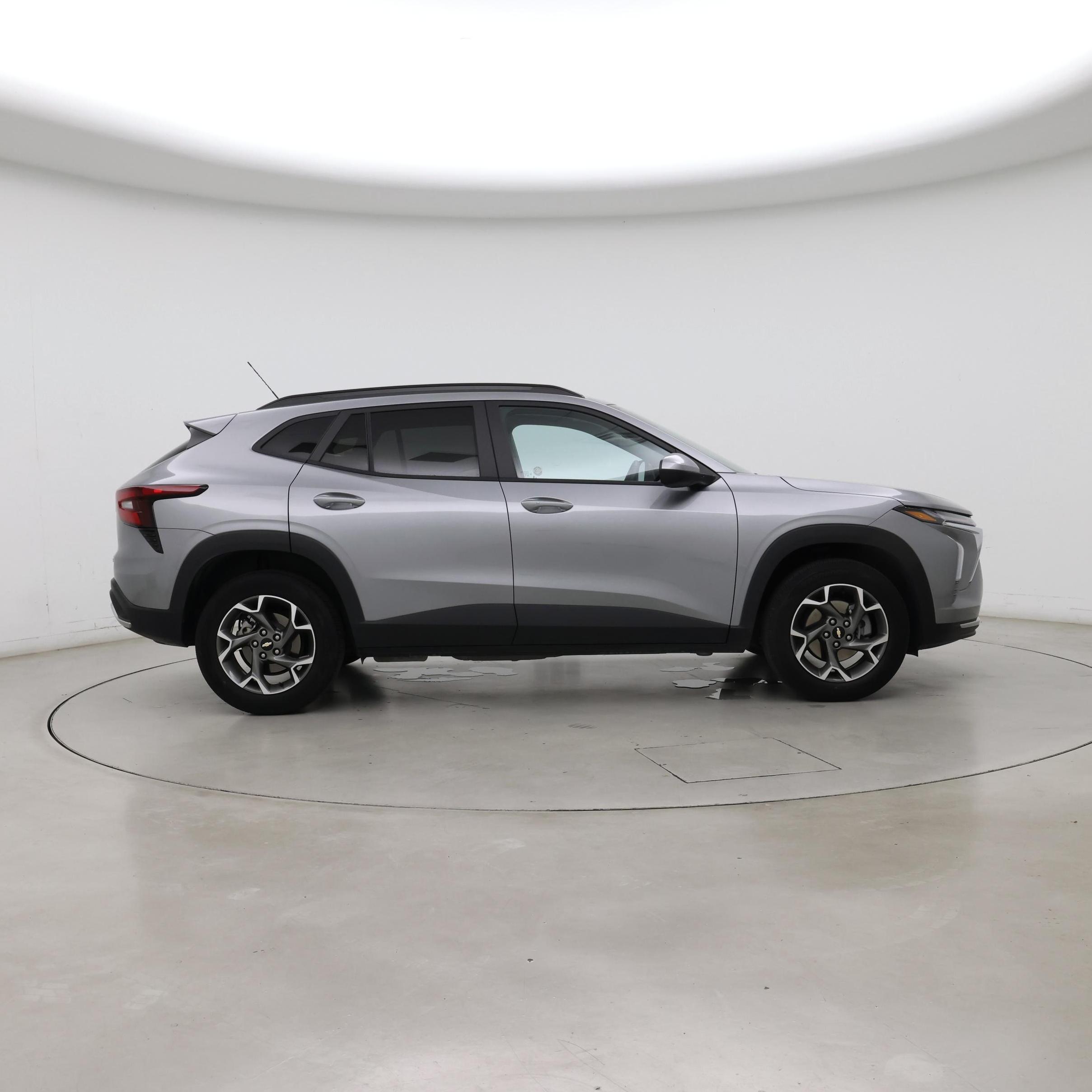Thumbnail: 2025 Chevrolet Trax - 7