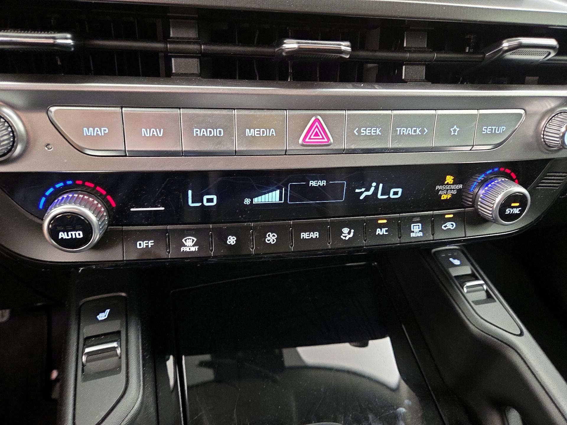 Thumbnail: 2025 Kia Telluride - 17