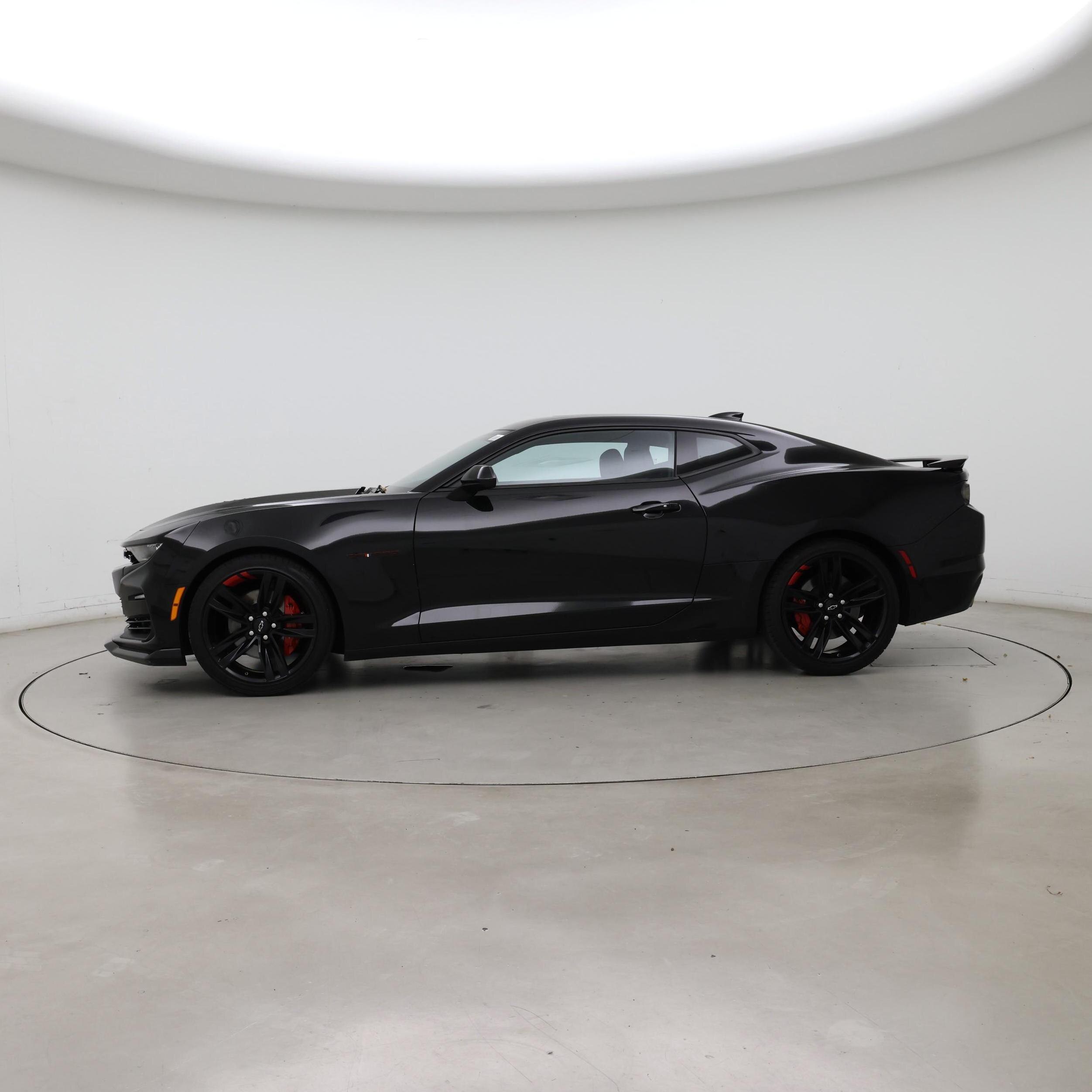Thumbnail: 2022 Chevrolet Camaro - 3