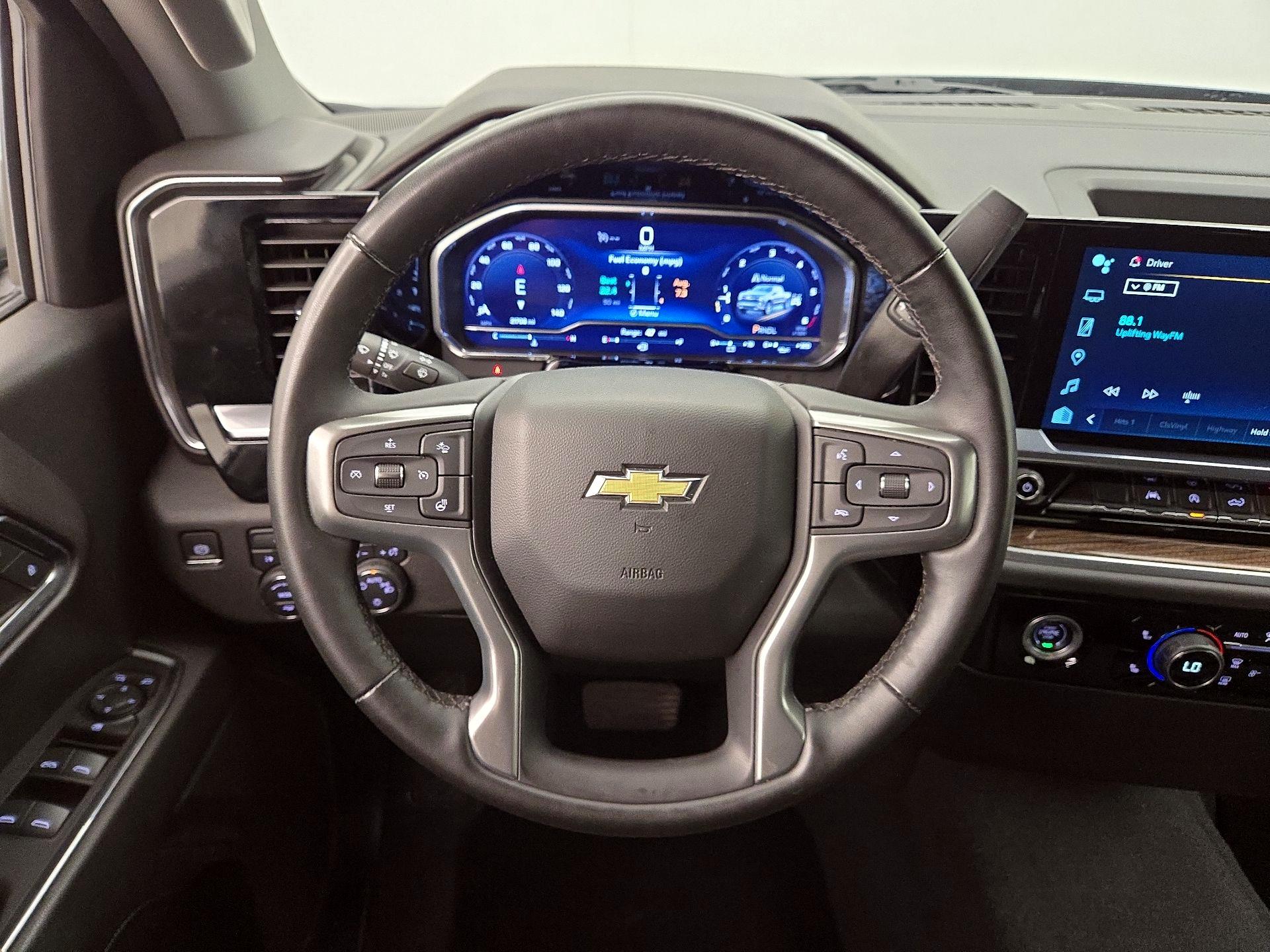 Thumbnail: 2024 Chevrolet Silverado 1500 - 10