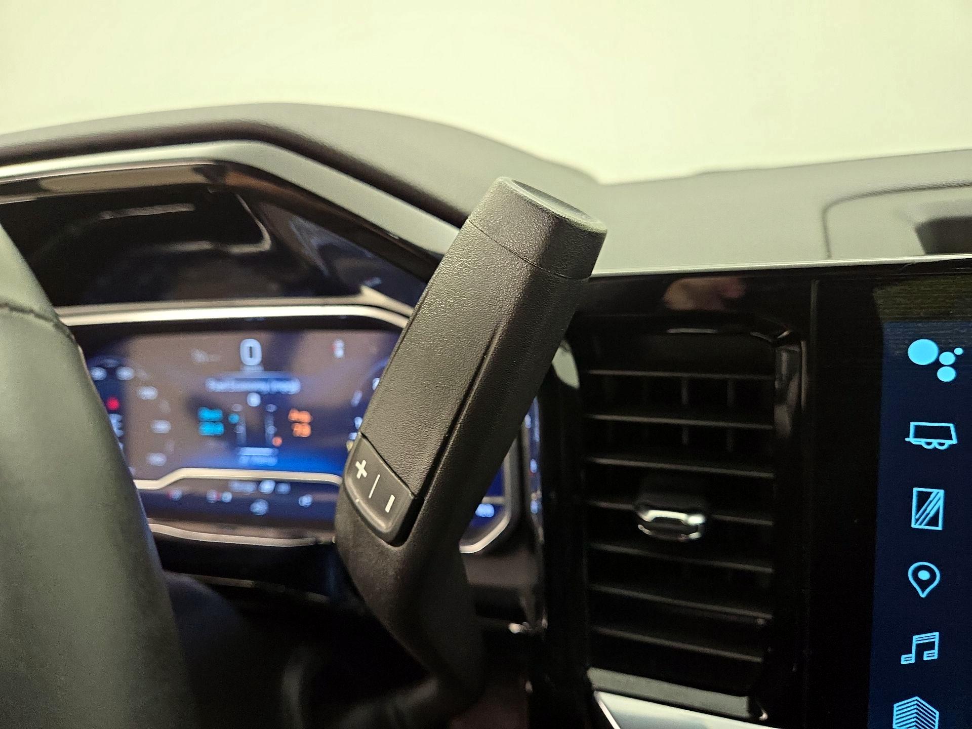 Thumbnail: 2024 Chevrolet Silverado 1500 - 17
